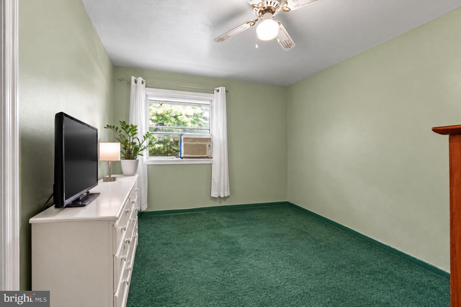 2420 7th St, Bethlehem, PA 18020 photo