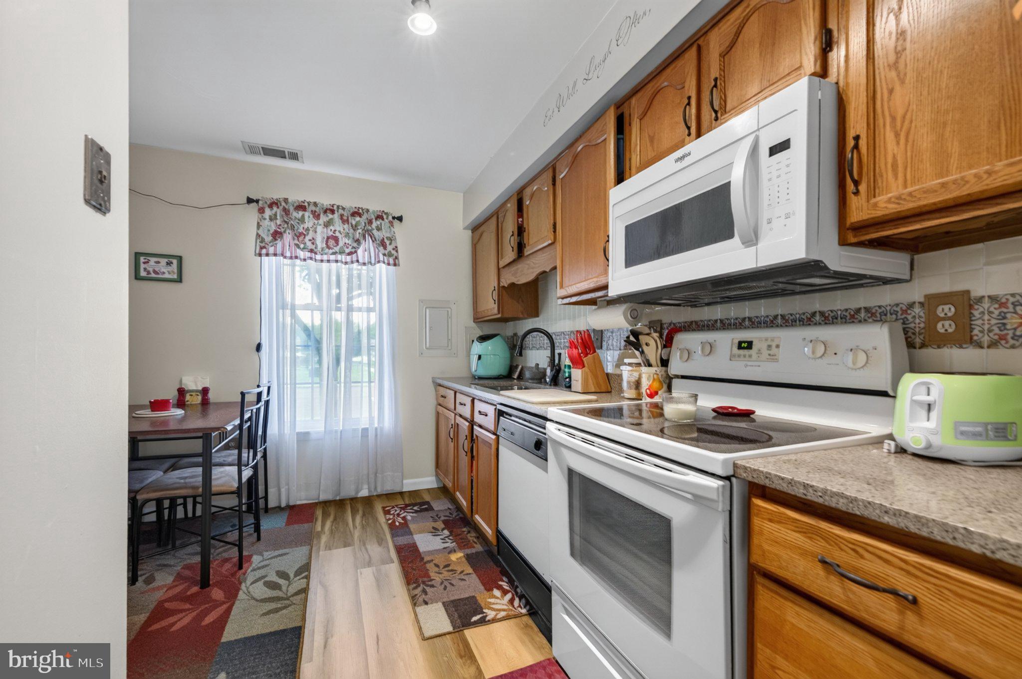 1805 Pennland Ct, Lansdale, PA 19446 photo