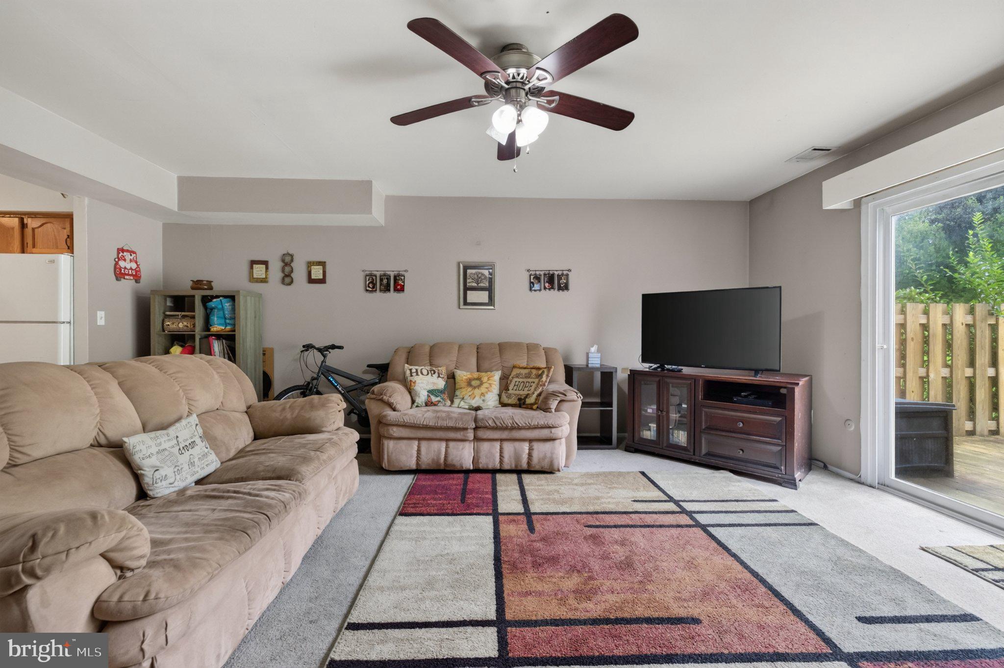 1805 Pennland Ct, Lansdale, PA 19446 photo