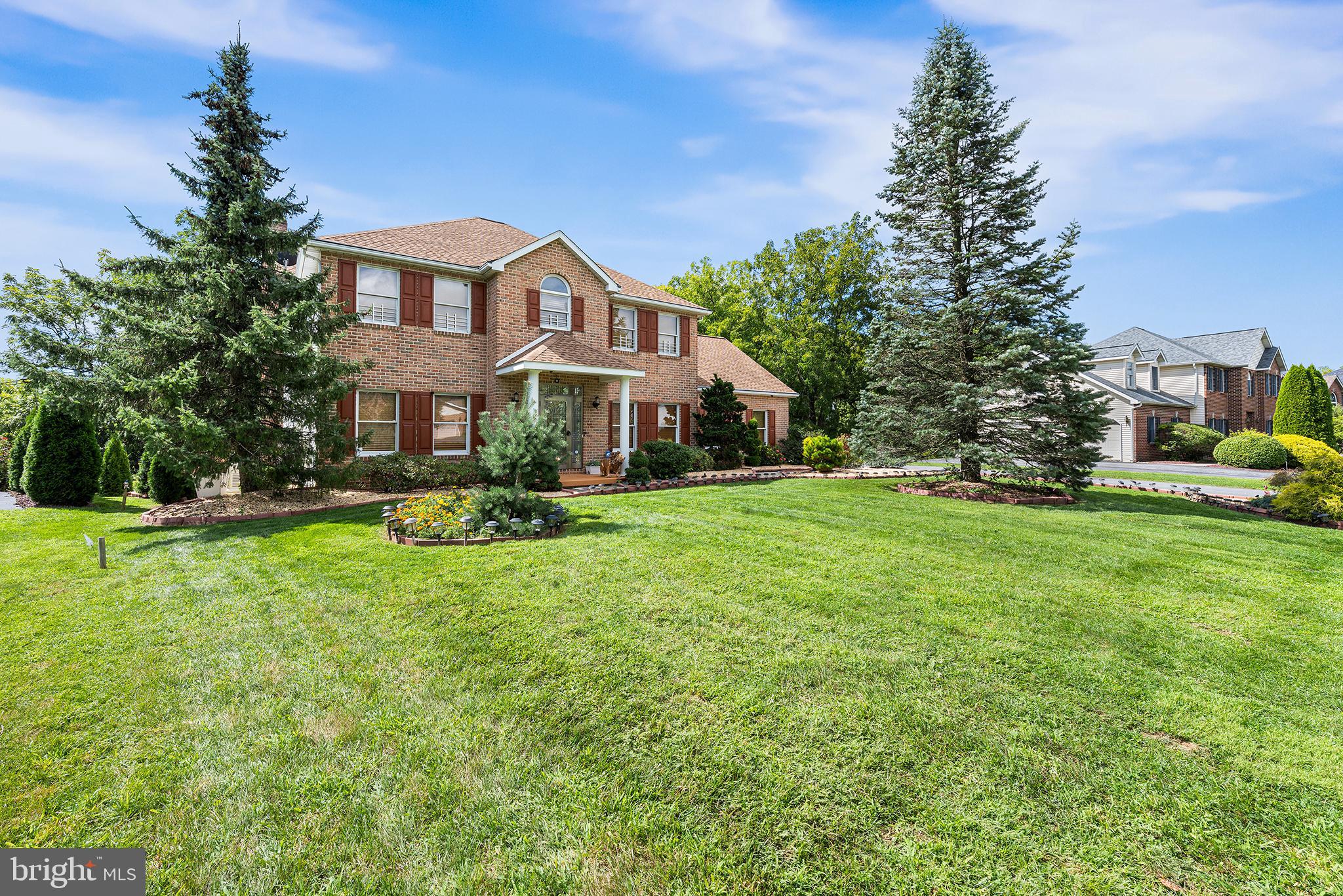 40 Clairmont Ave, Easton, PA 18045 photo