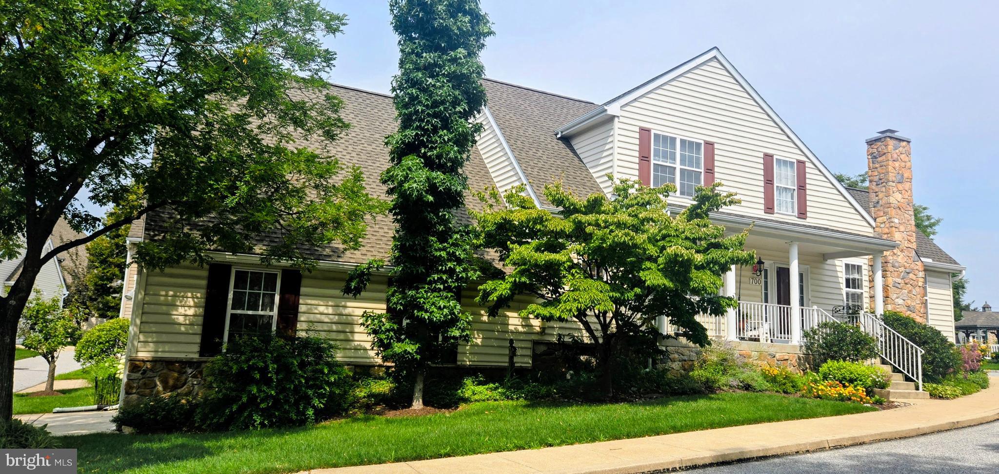 700 Arbor Ln, Kennett Square, PA 19348
