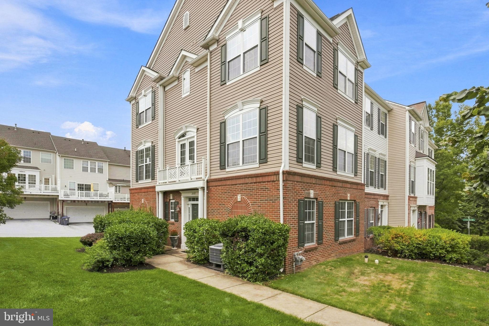 2009 Garrison Dr, Chester Springs, PA 19425