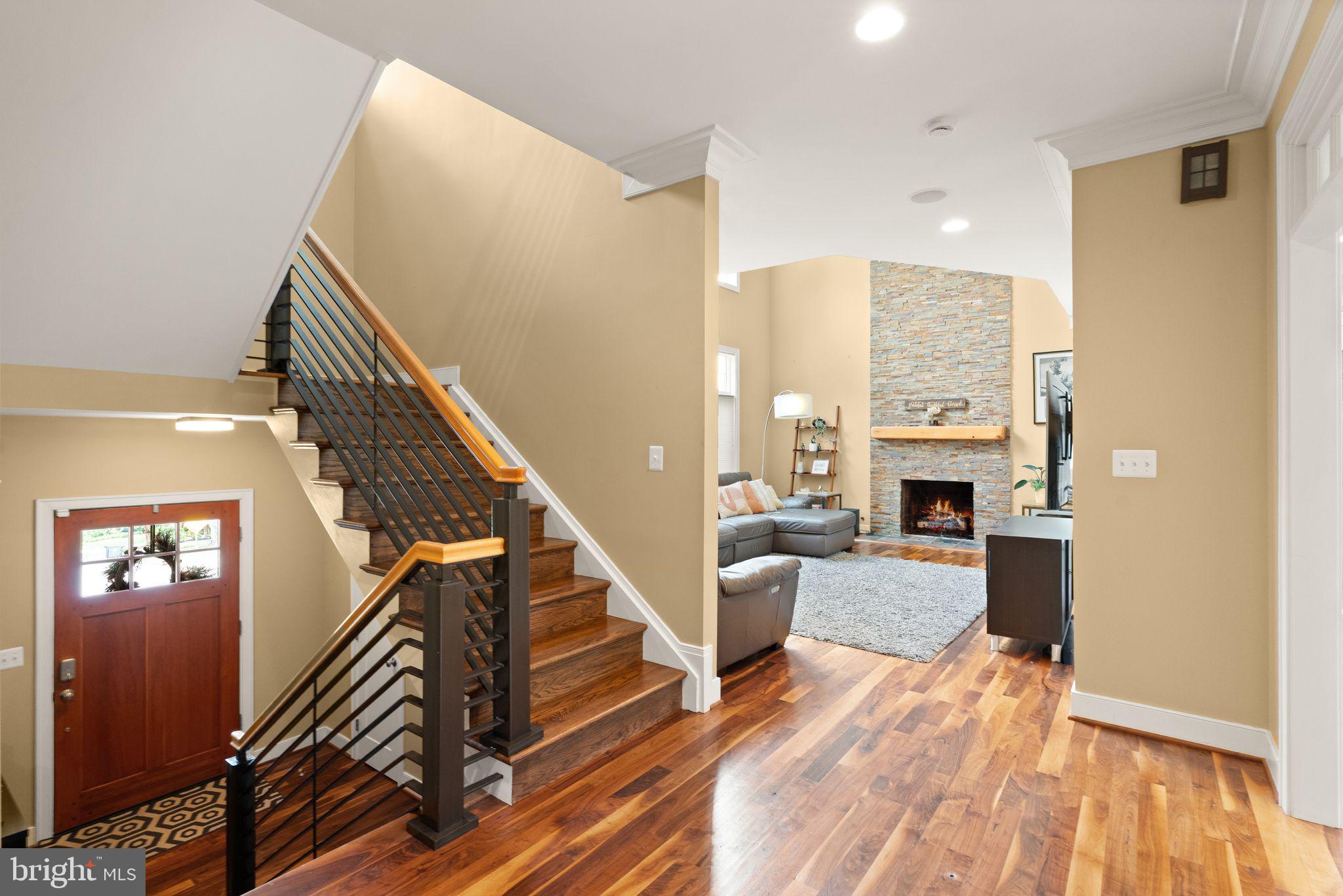 4226 40th St, Arlington, VA 22207 photo