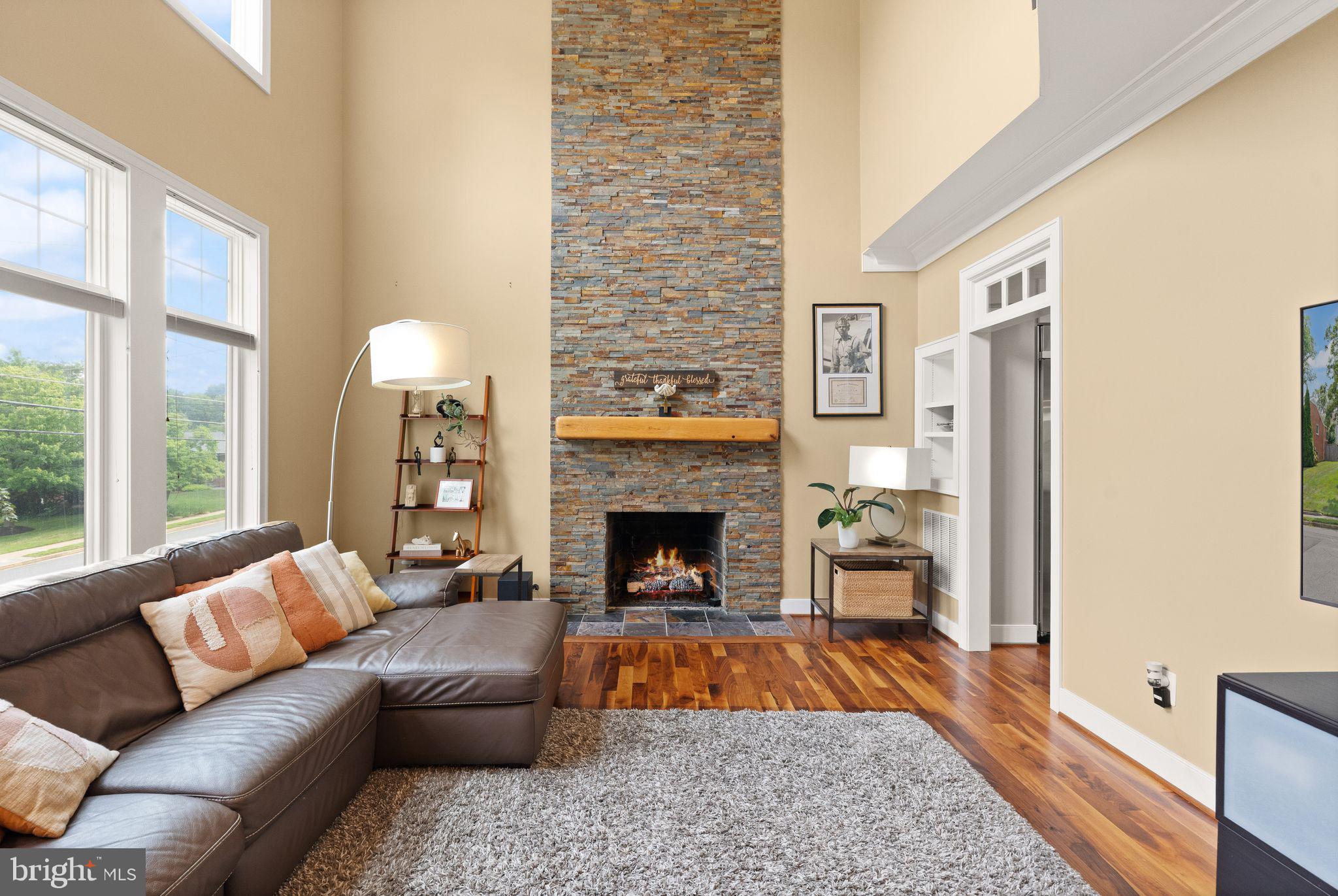 4226 40th St, Arlington, VA 22207 photo