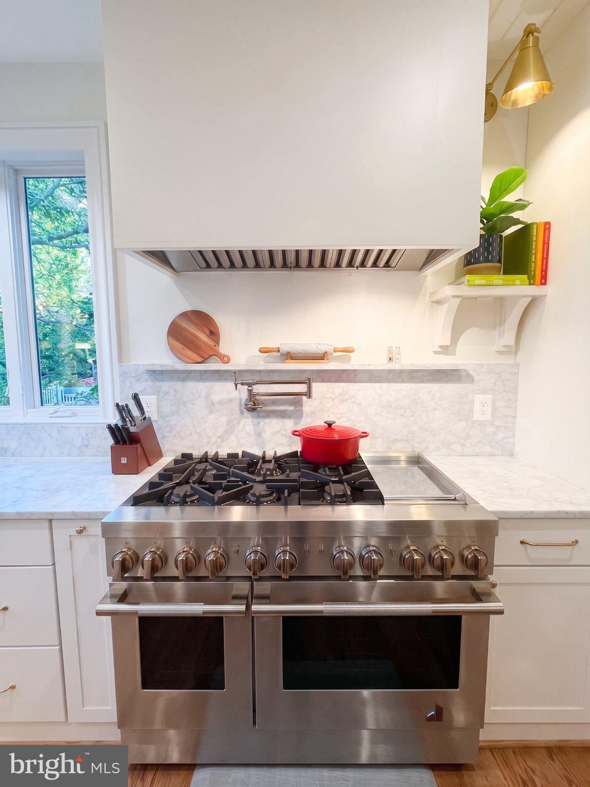5813 Ipswich Rd, Bethesda, MD 20814 photo