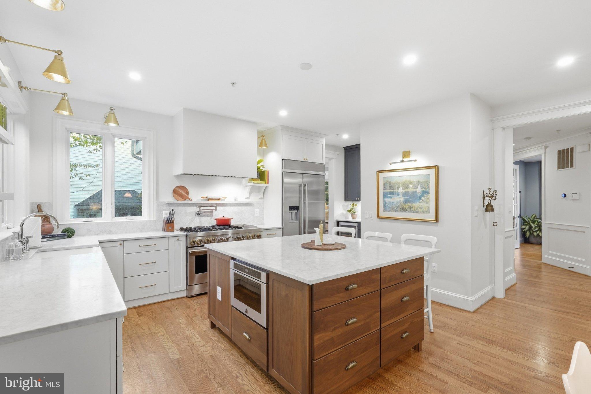 5813 Ipswich Rd, Bethesda, MD 20814 photo
