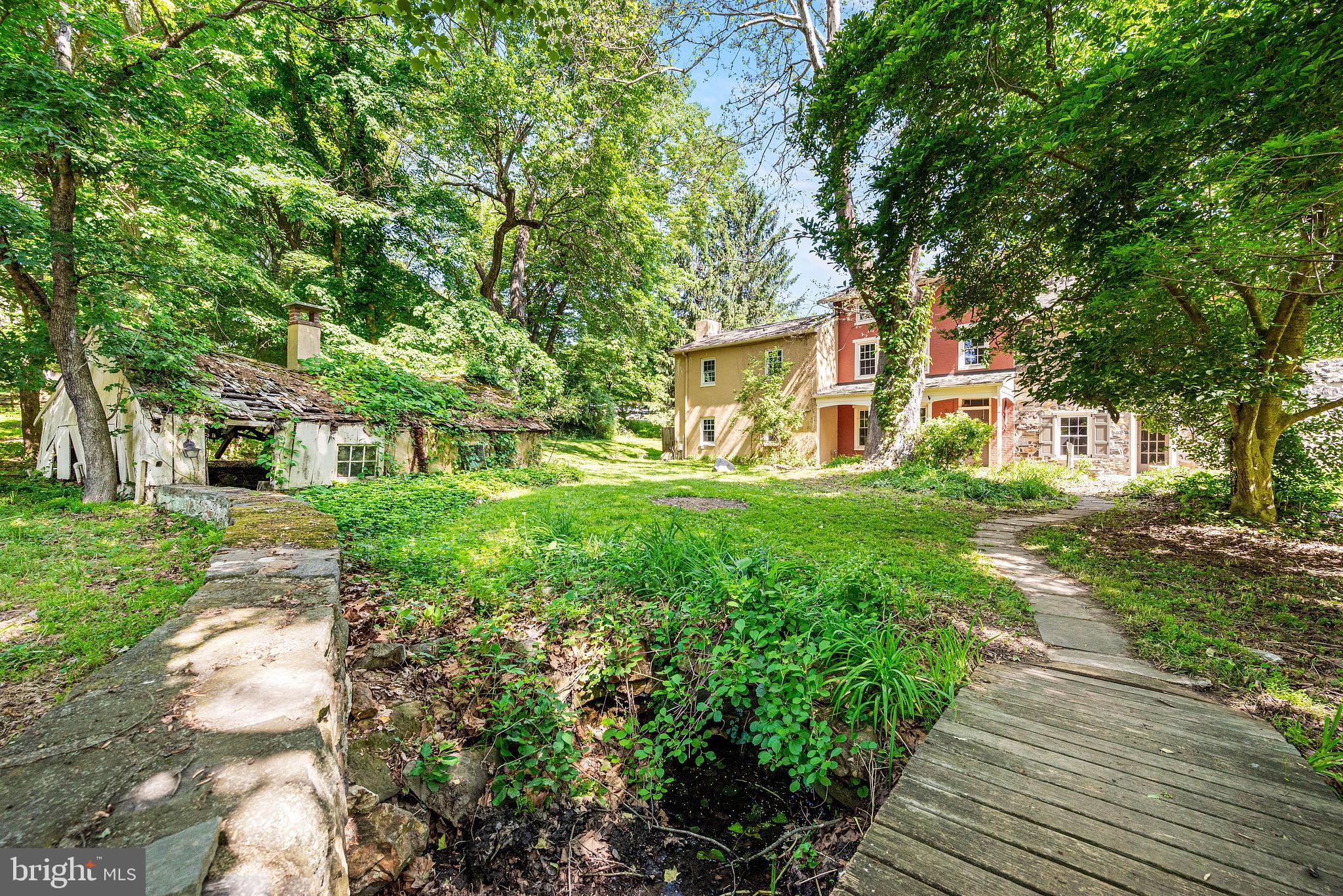 1383 Hickory Hill Rd, Chadds Ford, PA 19317 photo