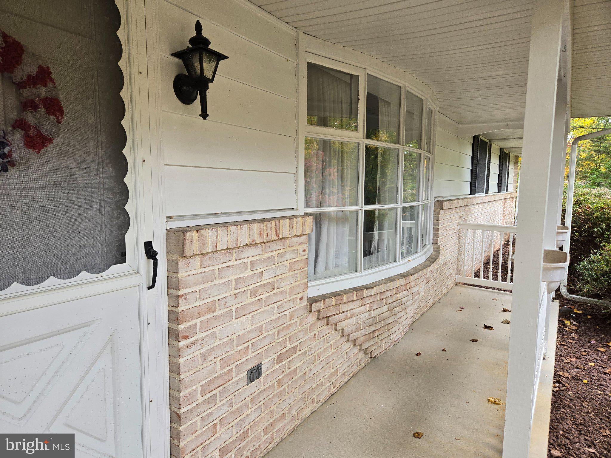4142 Pricetown Rd, Fleetwood, PA 19522 photo