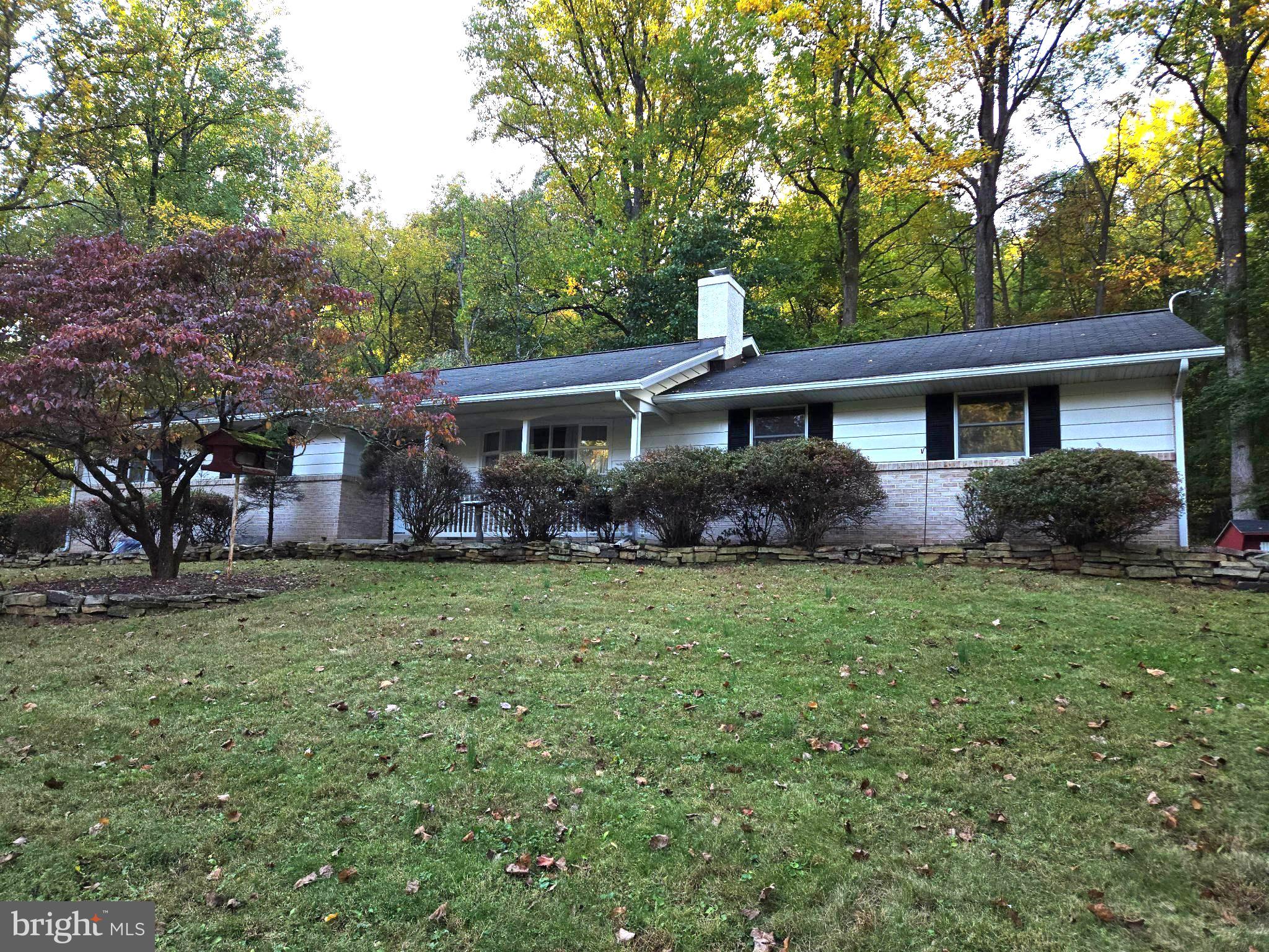 4142 Pricetown Rd, Fleetwood, PA 19522 photo