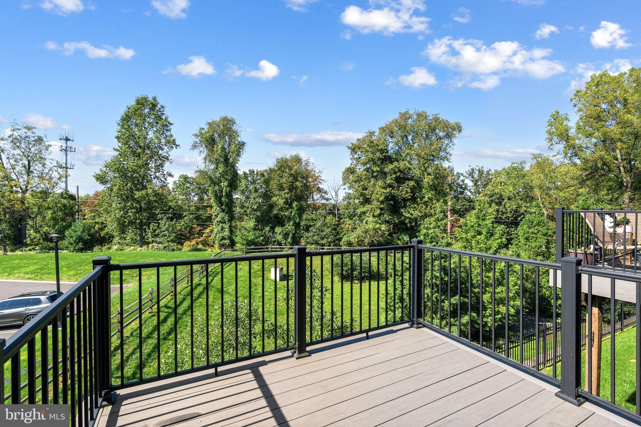 10 Sienna Pl, Feasterville Trevose, PA 19053 photo