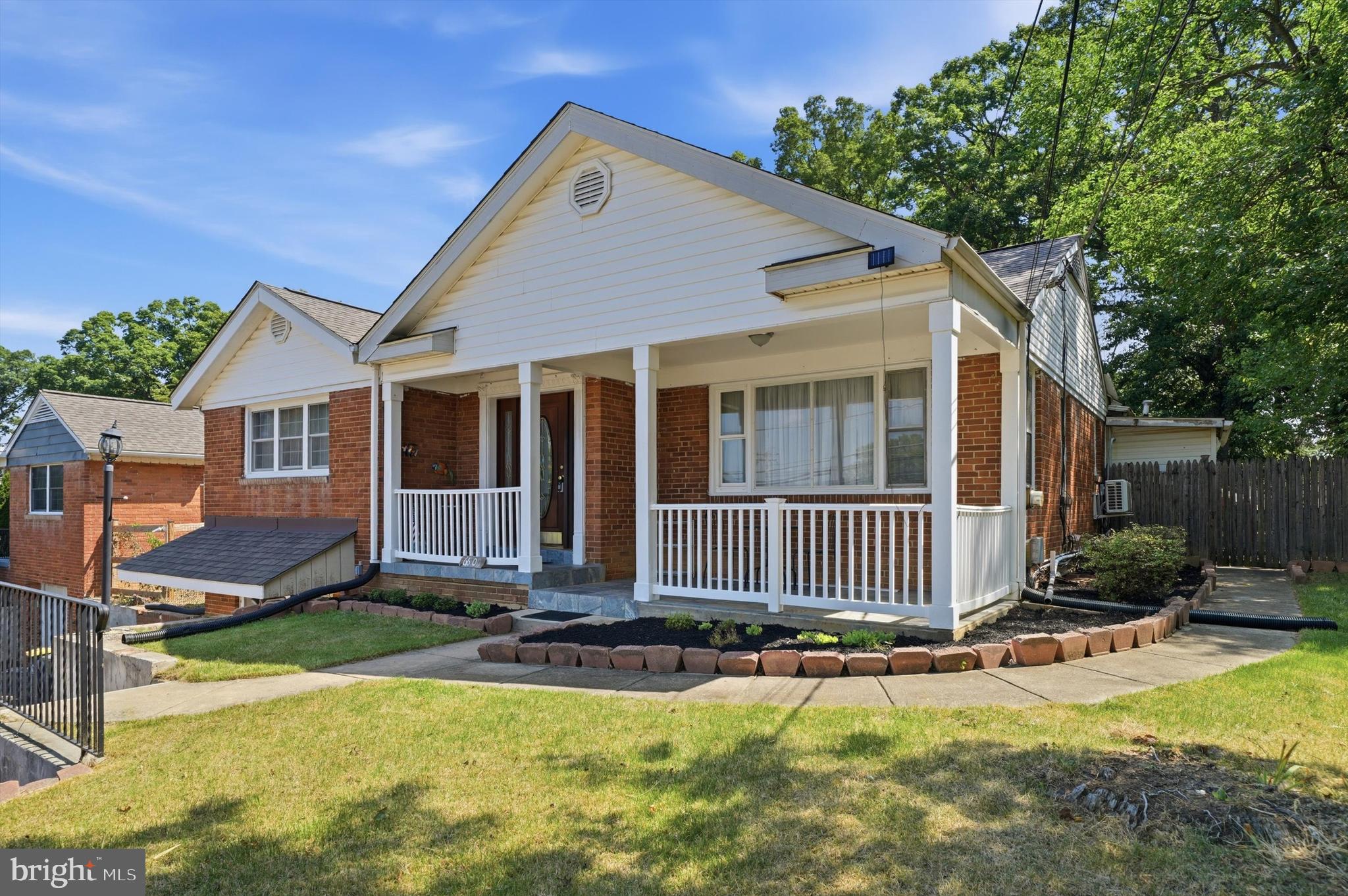 6600 Livingston Rd, Oxon Hill, MD 20745 photo