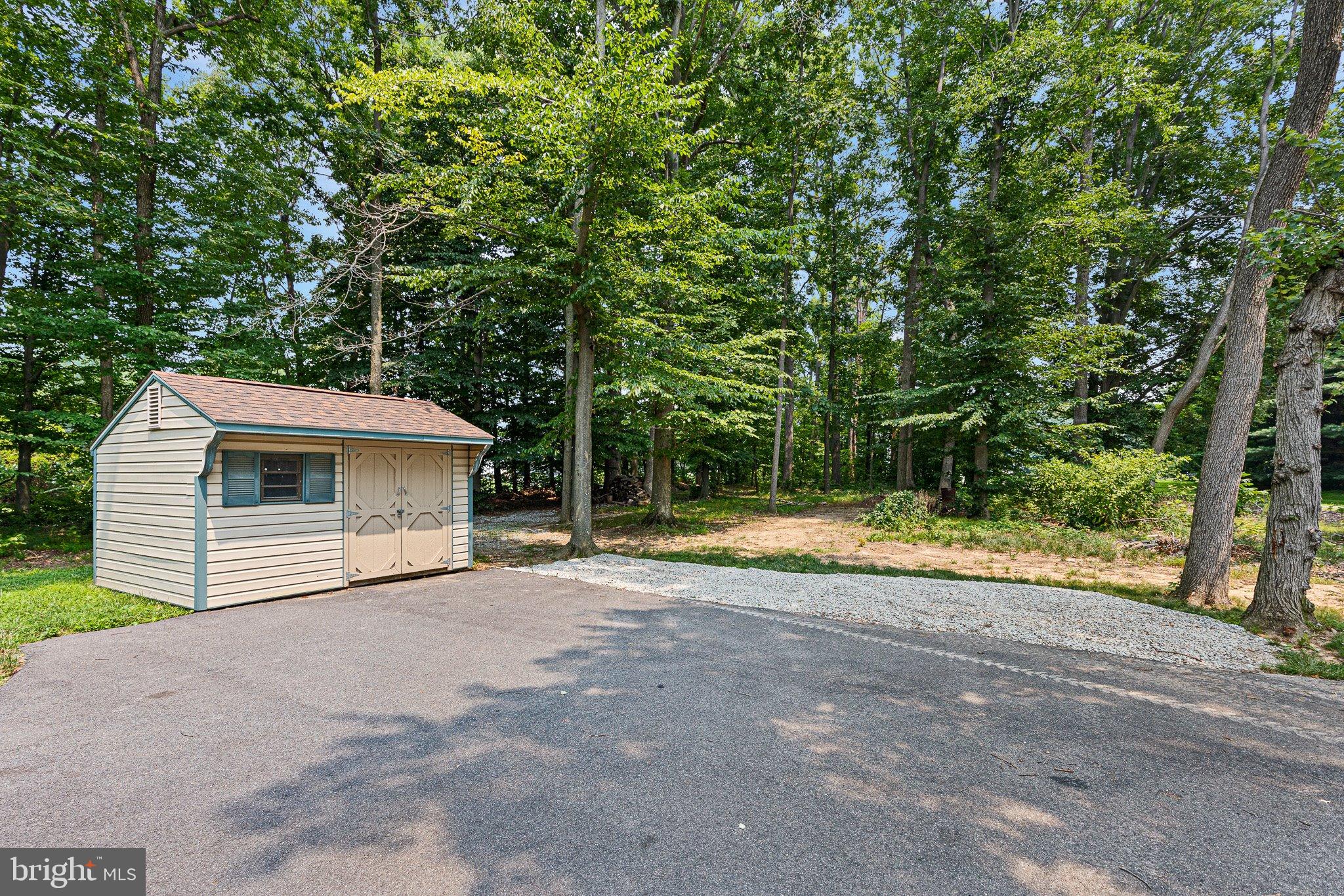 215 Calvert Rd, Rising Sun, MD 21911 photo