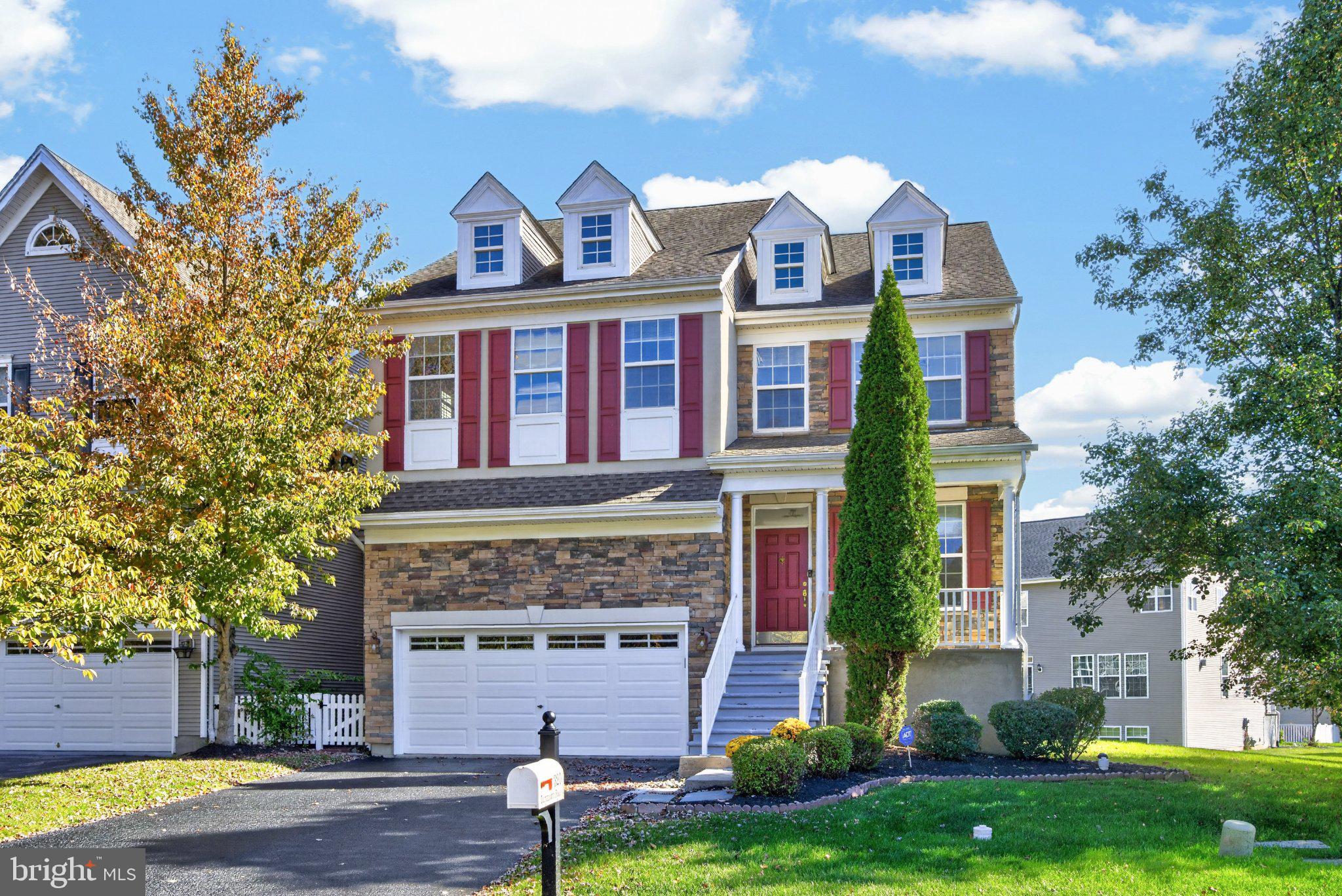 320 Dartmouth Rd, Chester Springs, PA 19425