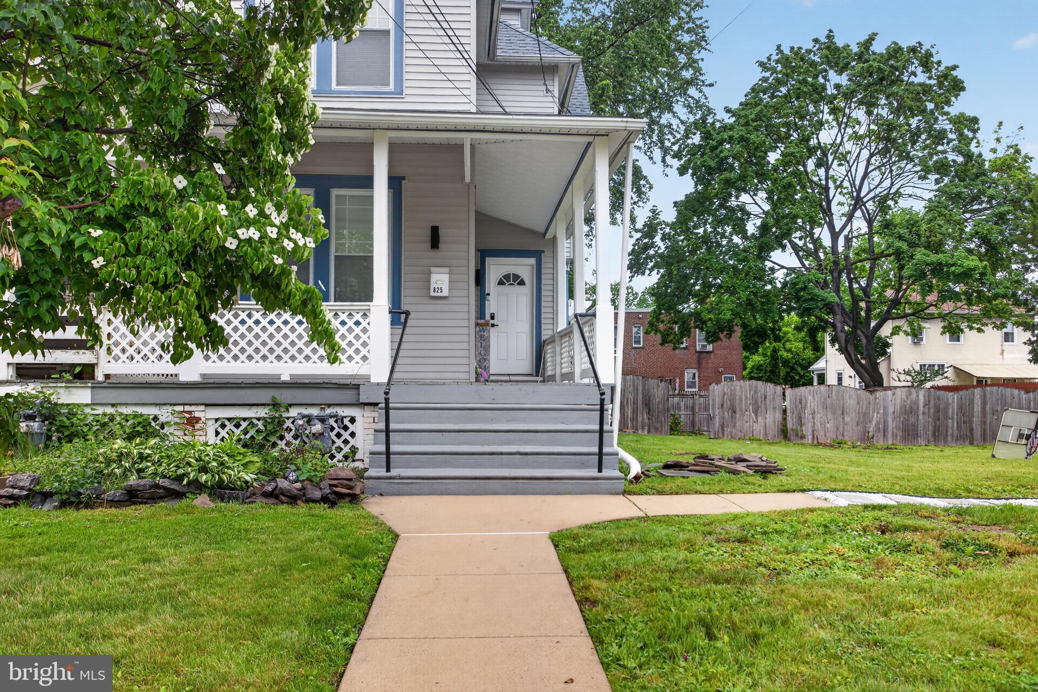 825 Andrews Ave, Darby, PA 19023 photo