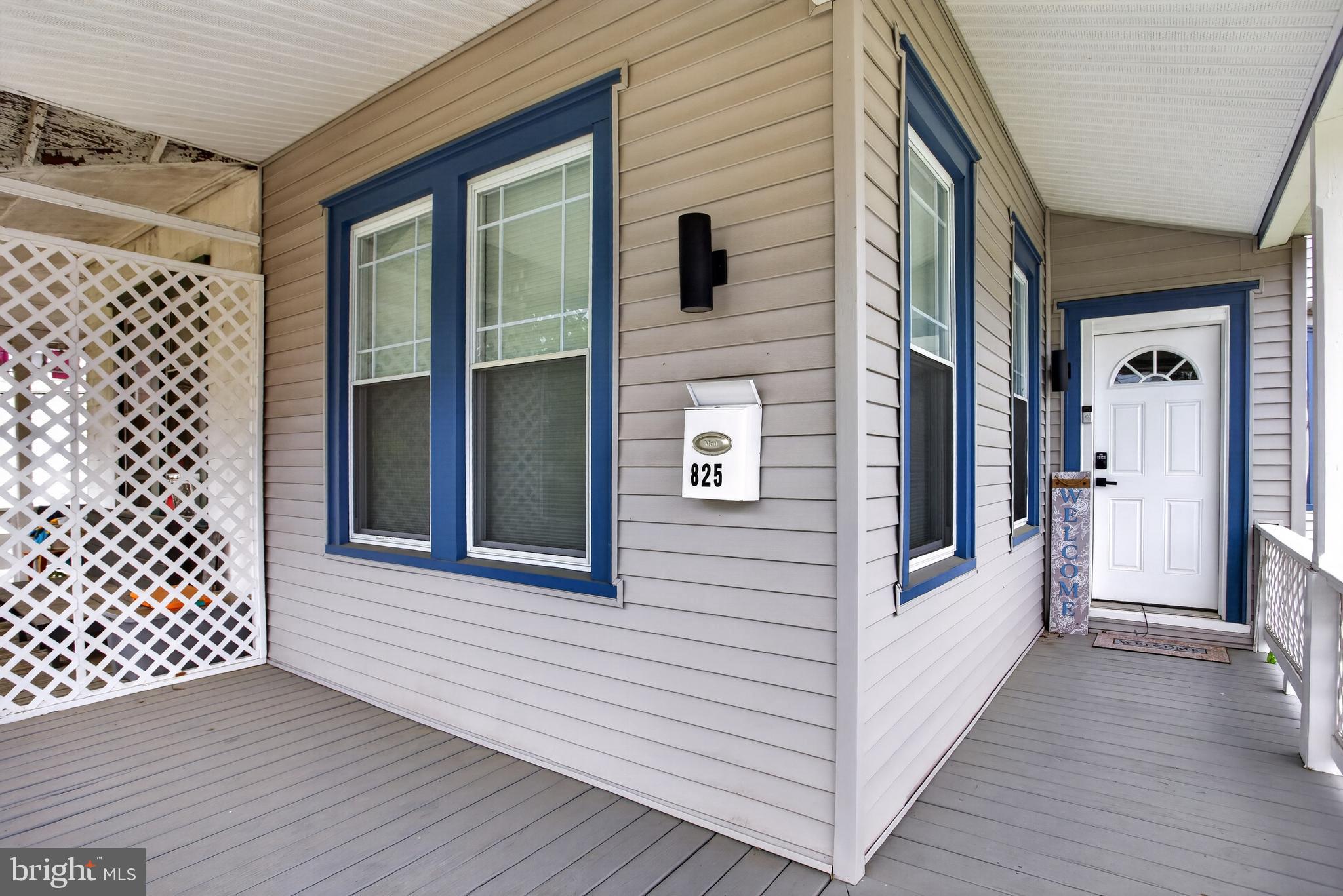 825 Andrews Ave, Darby, PA 19023 photo