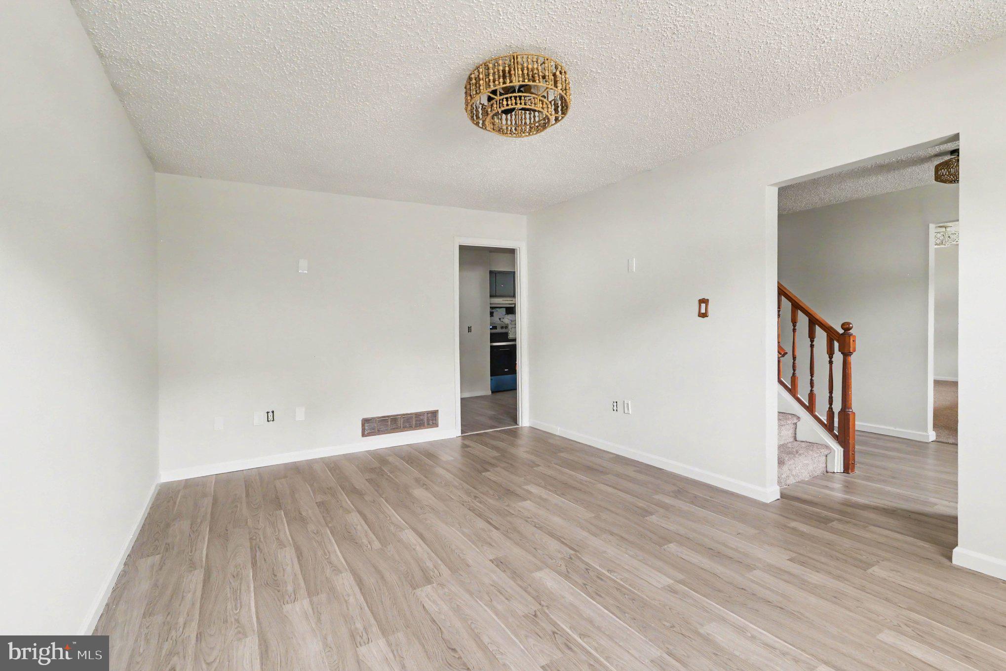 737 Fox Chase Cir, Bear, DE 19701 photo