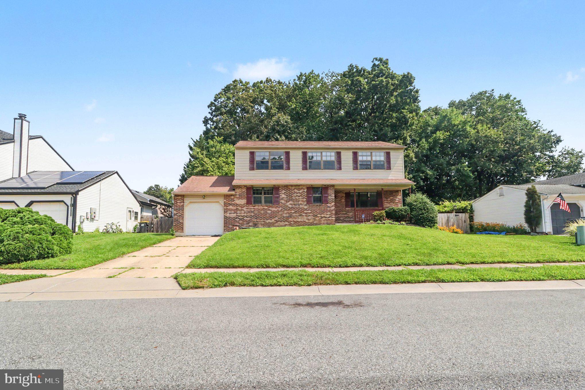 737 Fox Chase Cir, Bear, DE 19701
