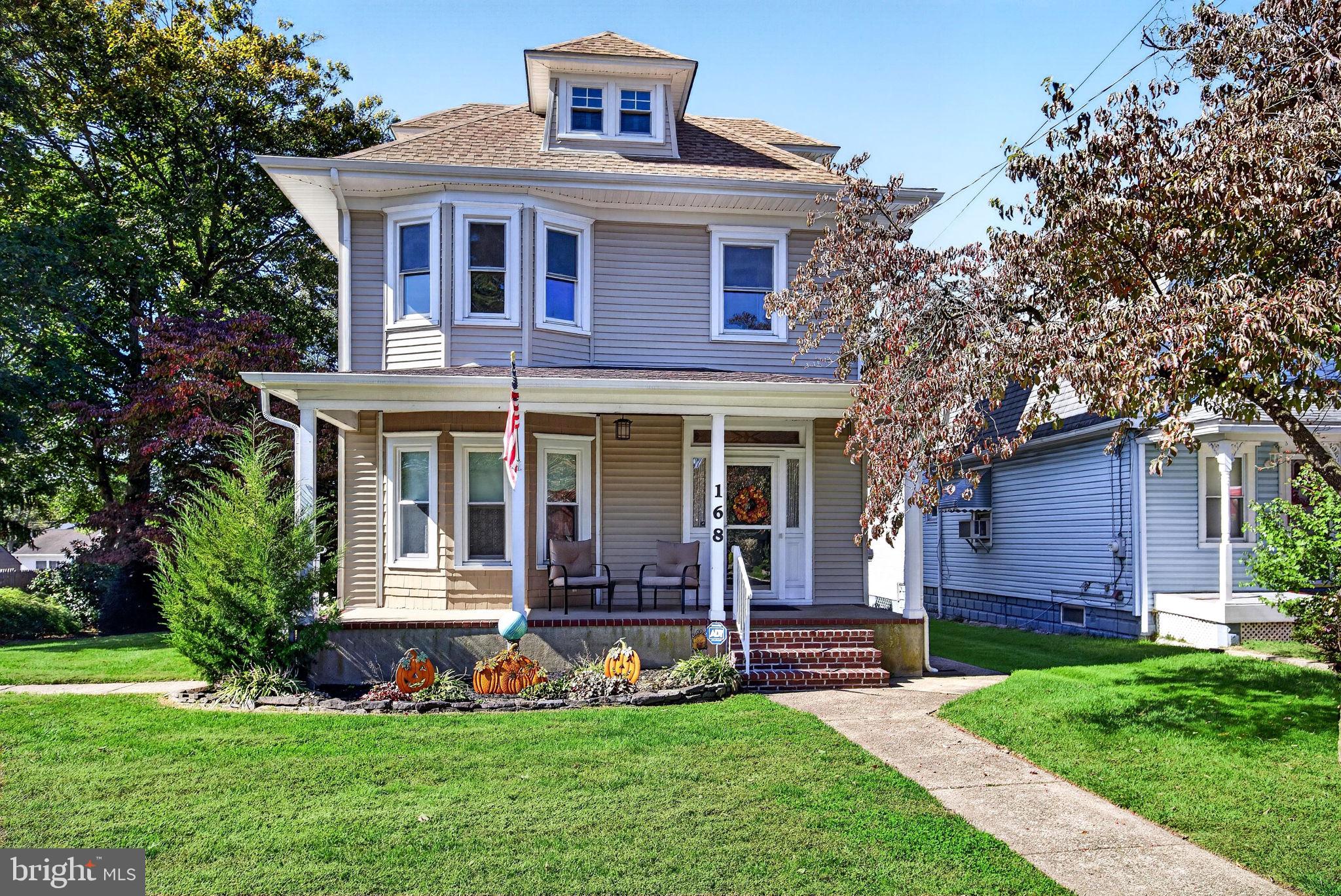 168 Lakeside Blvd, Hampton, NJ 08610