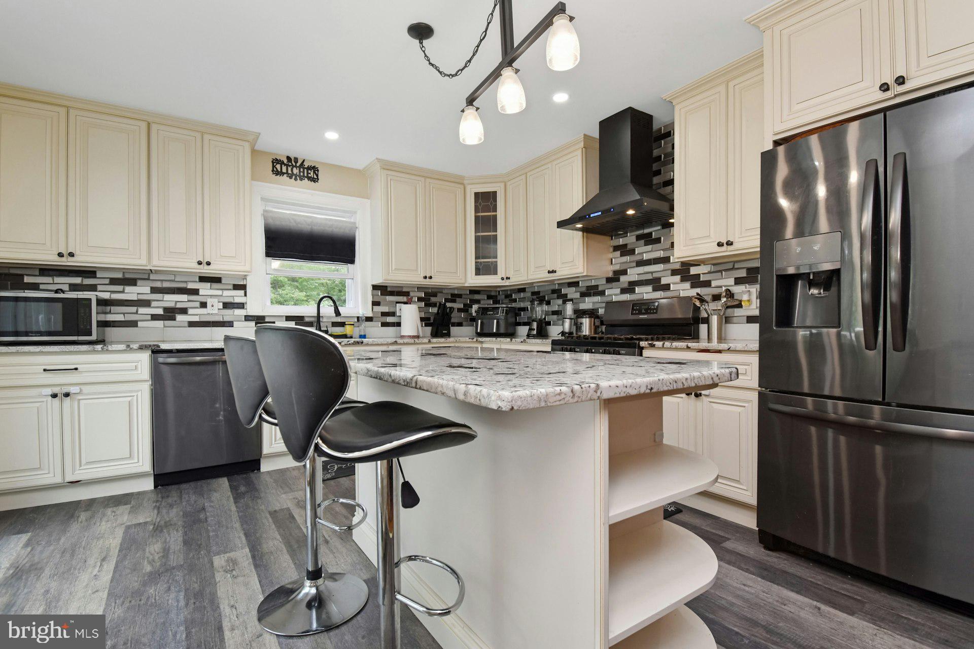 631 Concord Cir, Ewan, NJ 08628 photo
