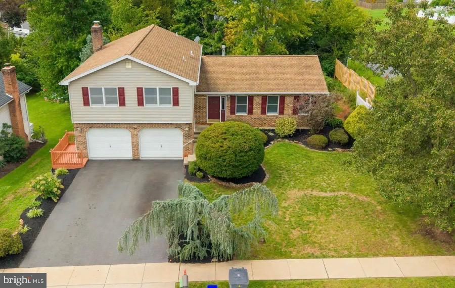 206 Lincoln Dr, Reading, PA 19606
