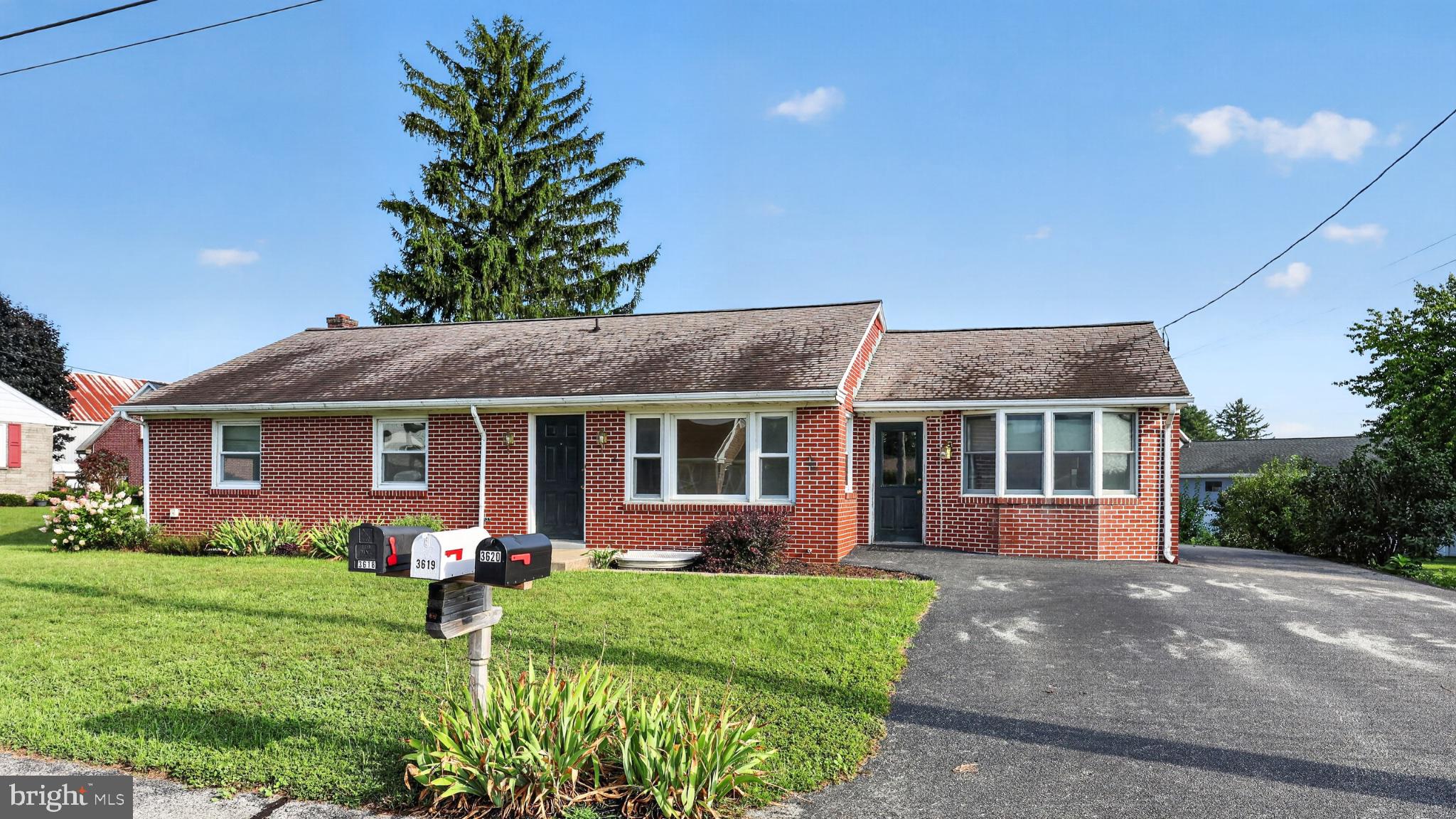 3619 Rose Ave, Gordonville, PA 17529 photo