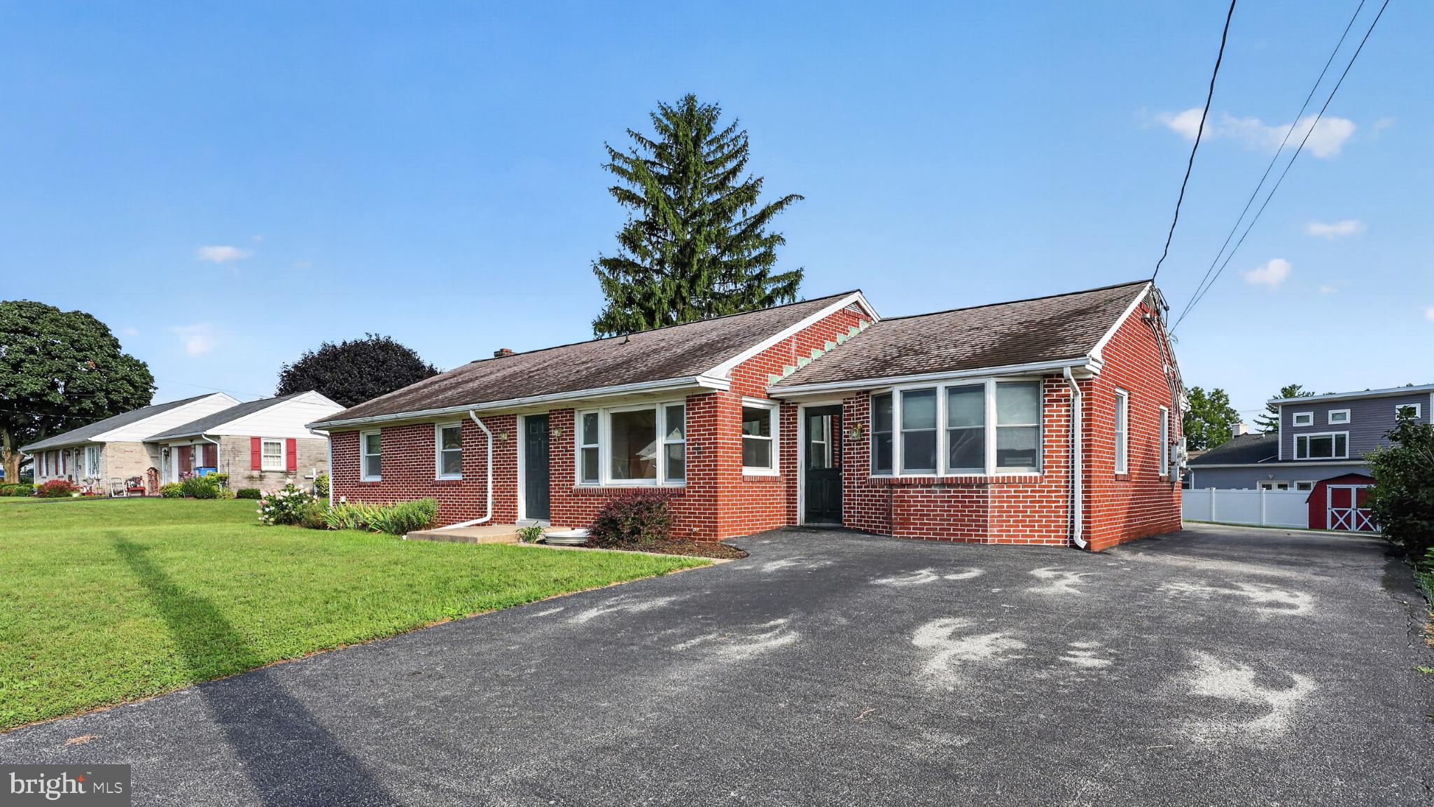 3619 Rose Ave, Gordonville, PA 17529
