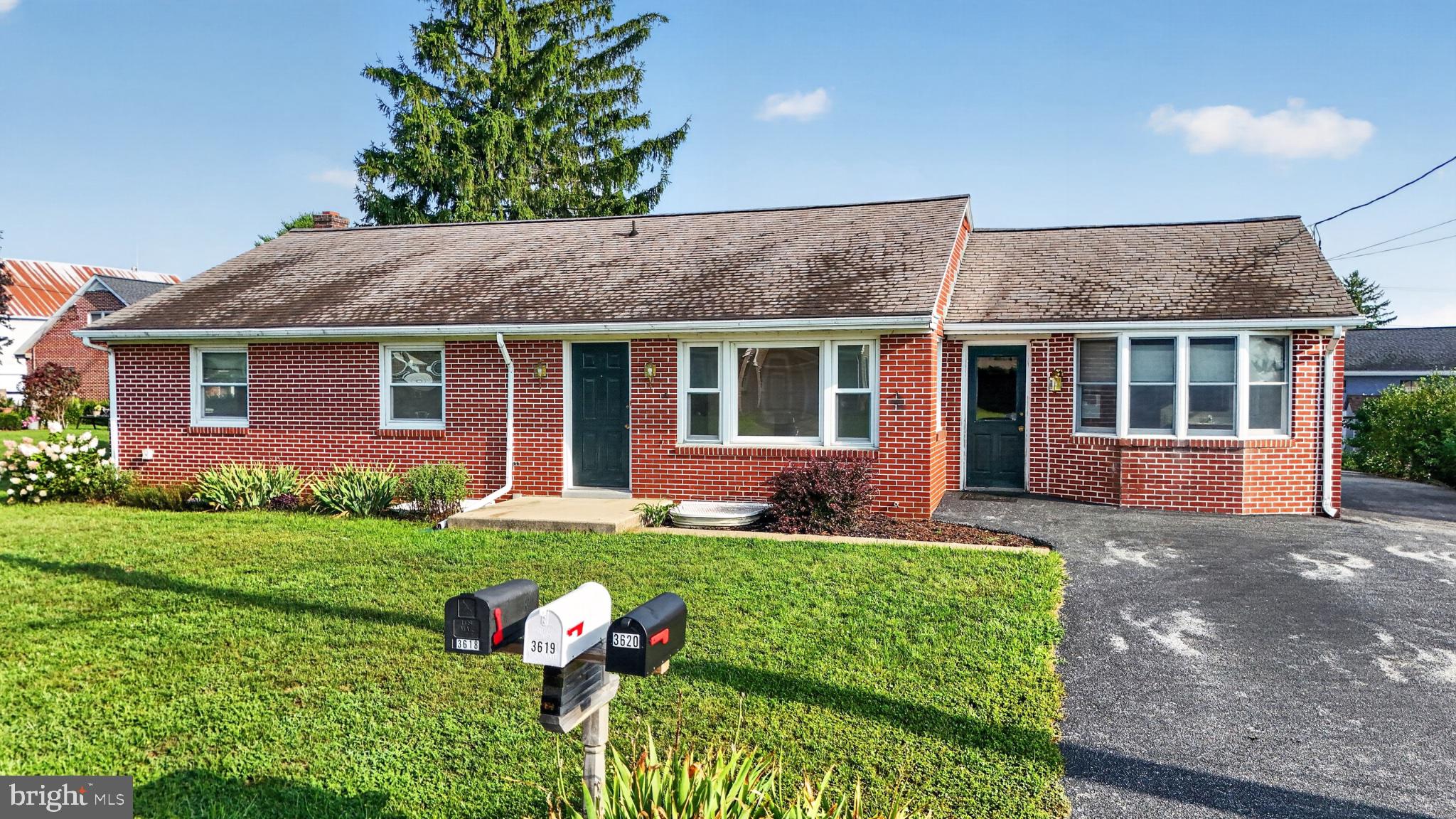 3619 Rose Ave, Gordonville, PA 17529 photo