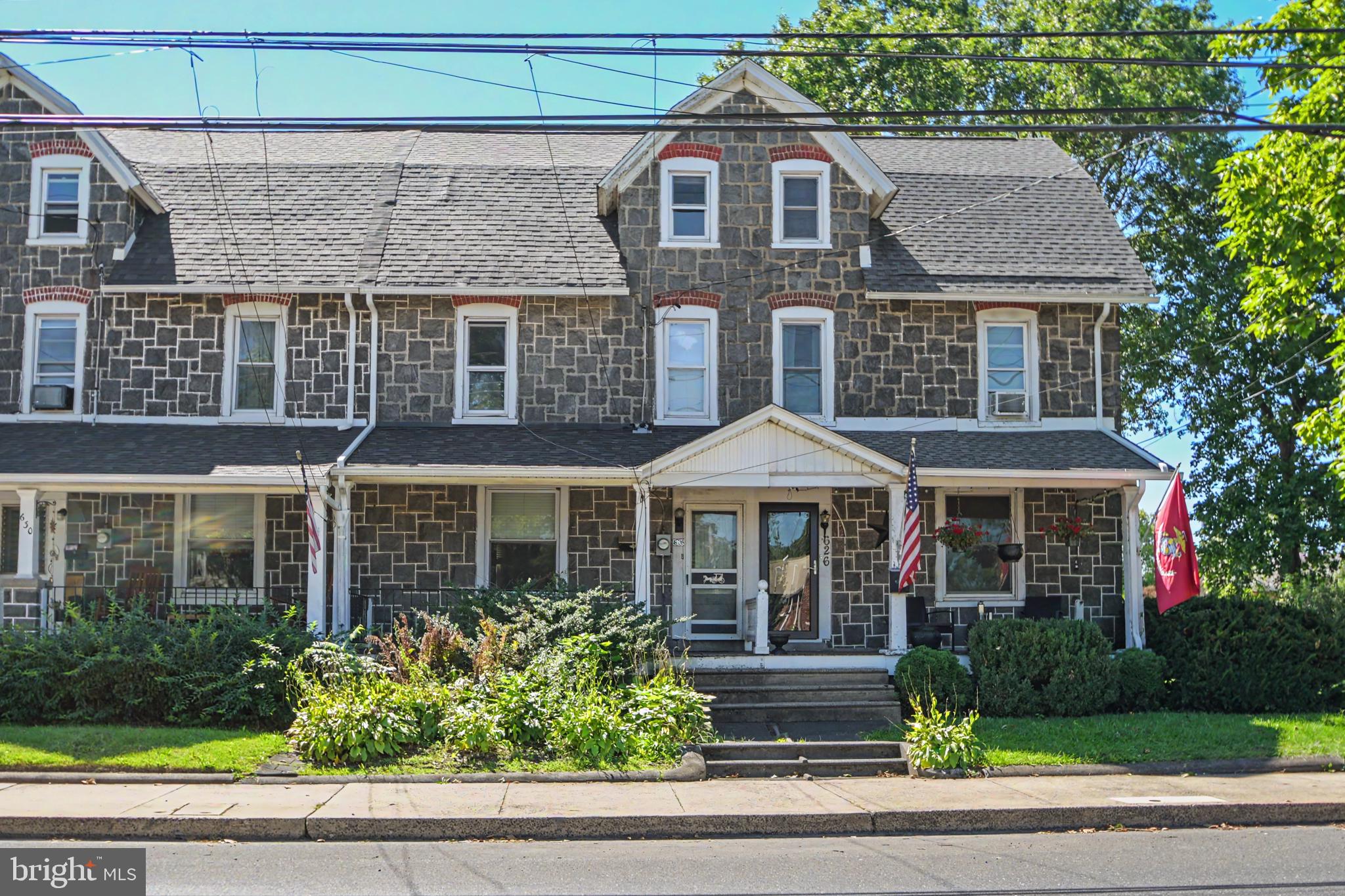 628 Broad St, Quakertown, PA 18951