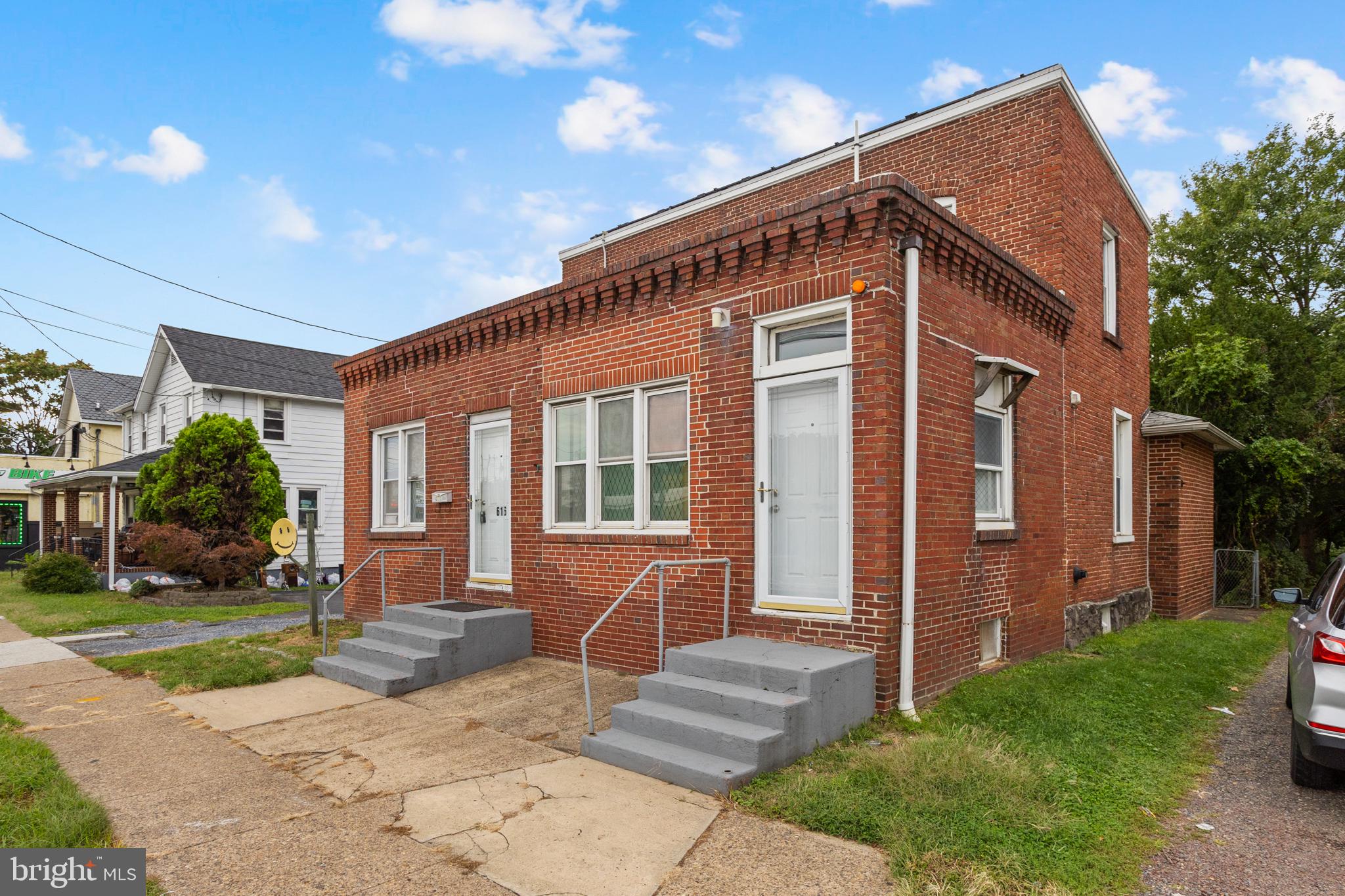 130 Camden Ave, Burlington, NJ 08016