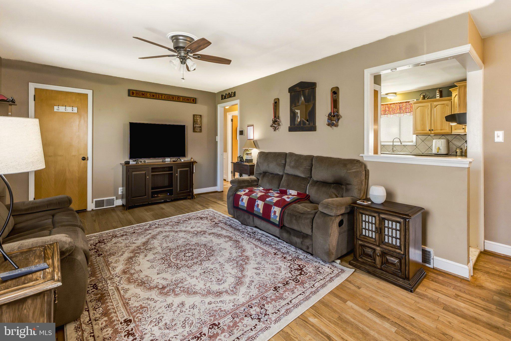 292 Hamilton Ave, Pennsville, NJ 08070 photo