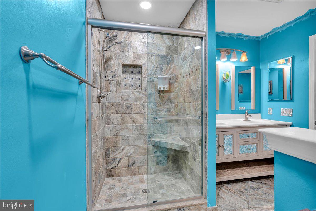 59 Weaver Dr, Marlton, NJ 08053 photo