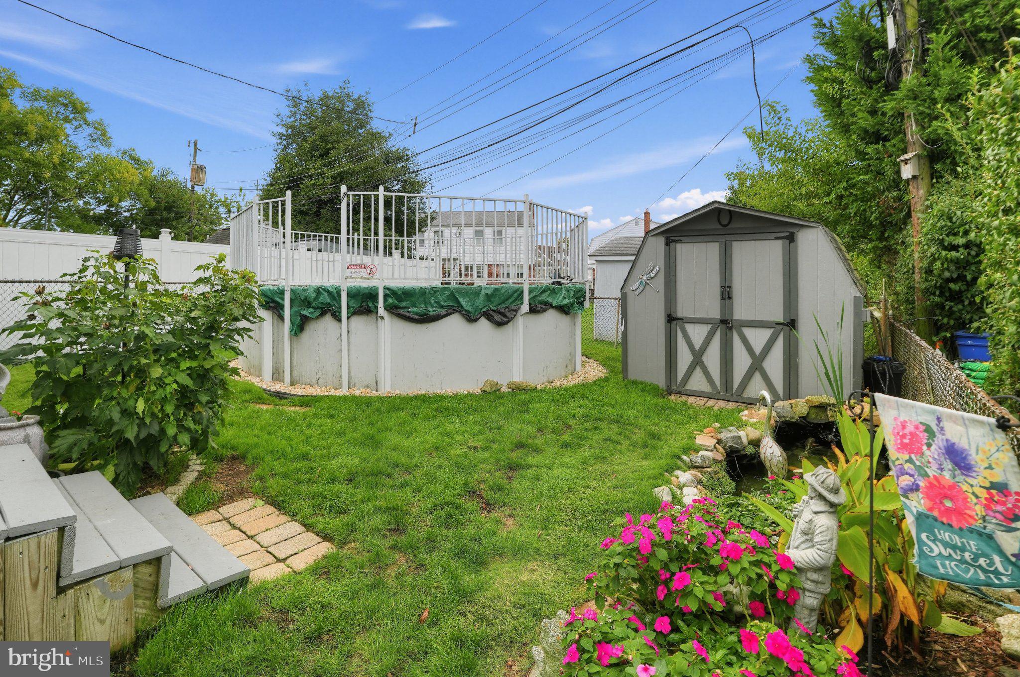 2626 Crozer St, Brookhaven, PA 19015 photo