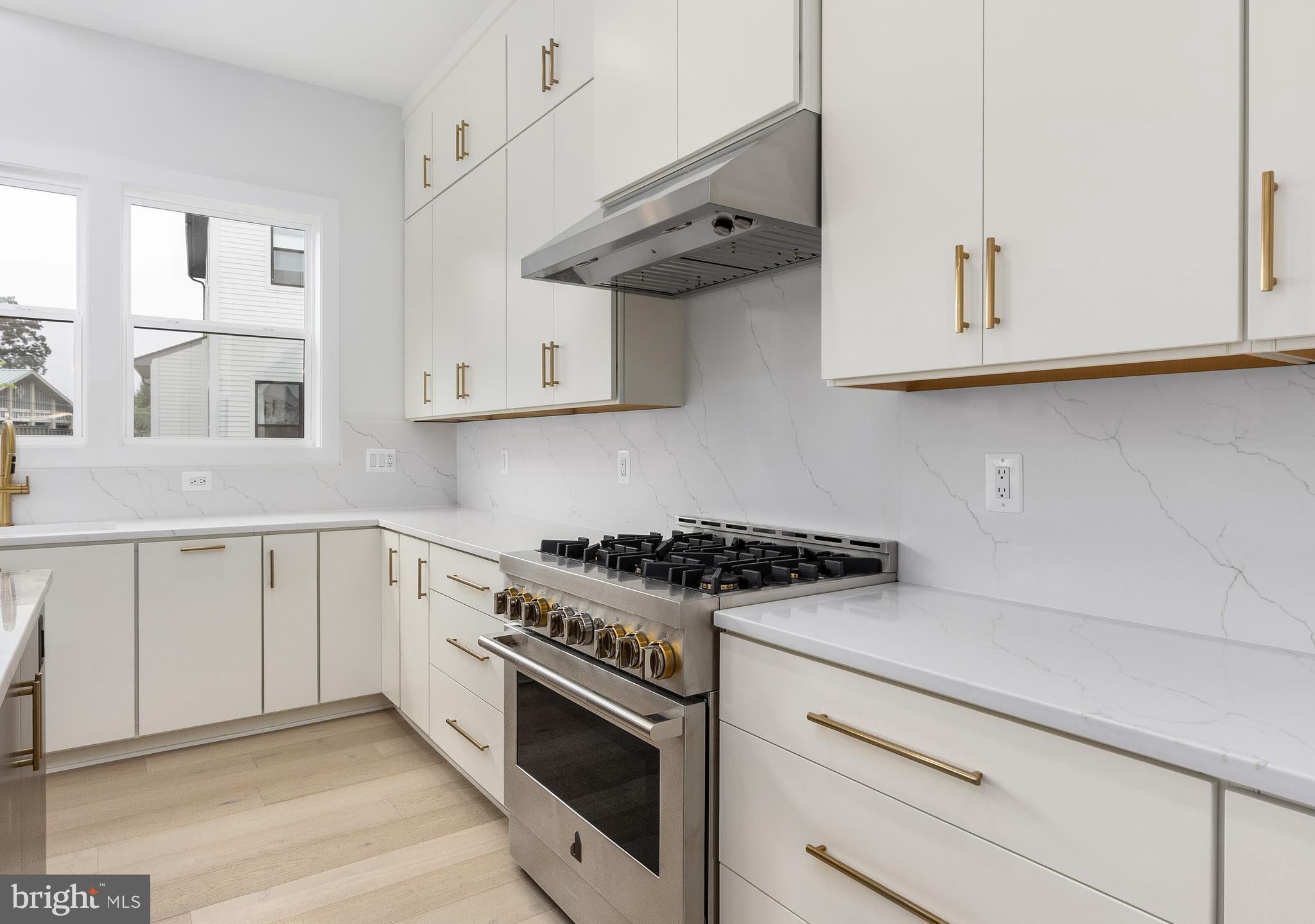 6189 8th Pl, Arlington, VA 22205 photo