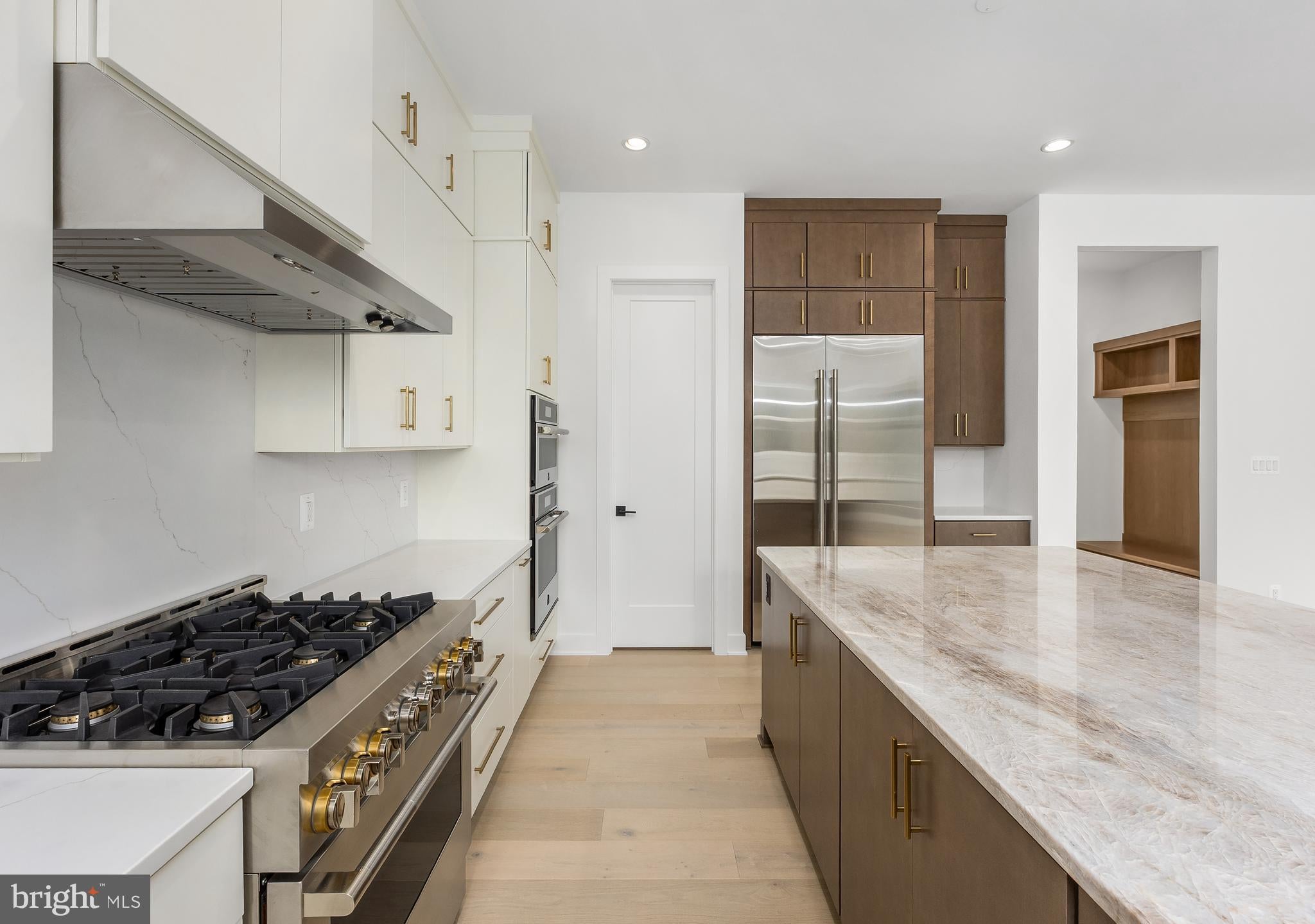 6189 8th Pl, Arlington, VA 22205 photo