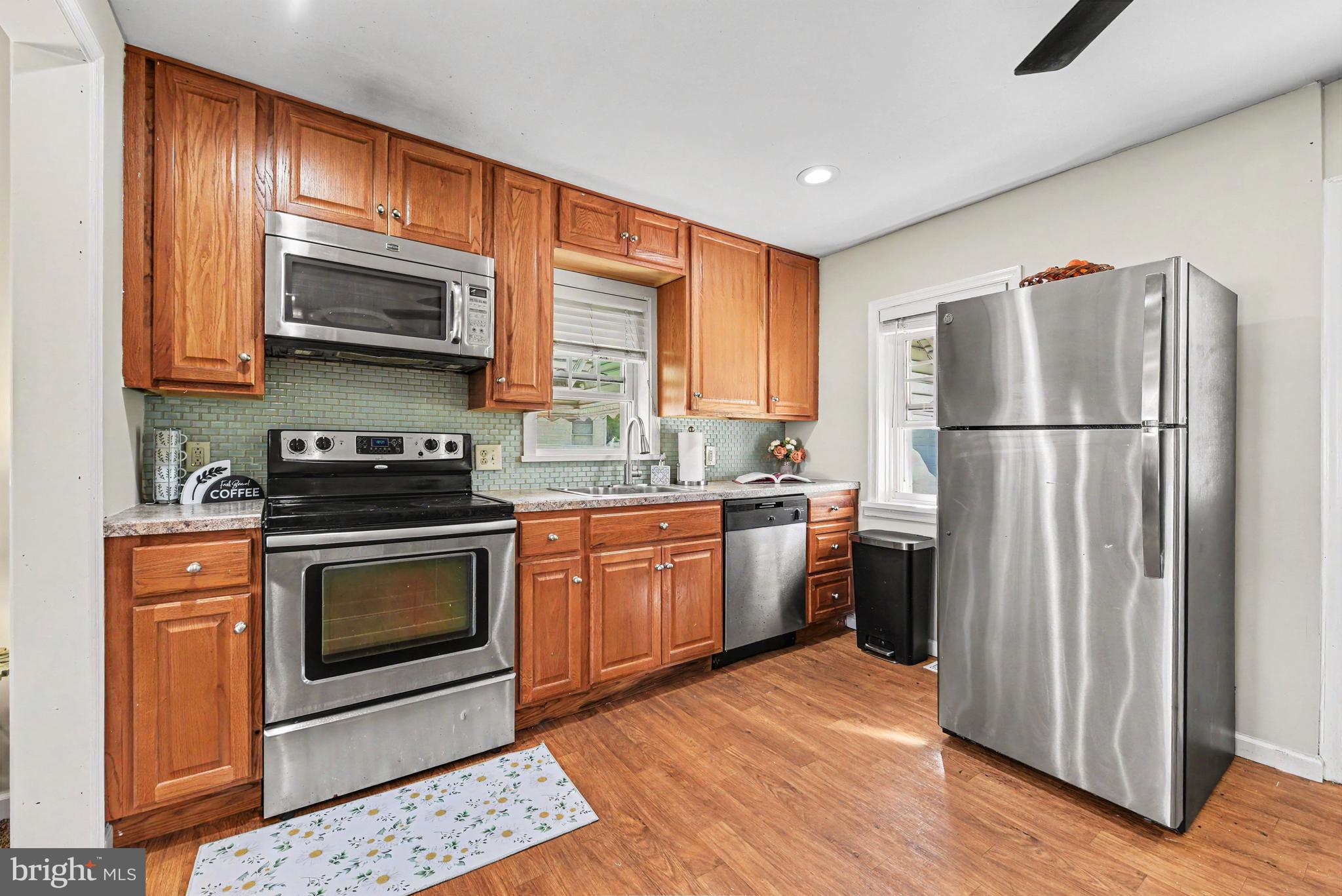 26 Barry Ave, Norristown, PA 19403