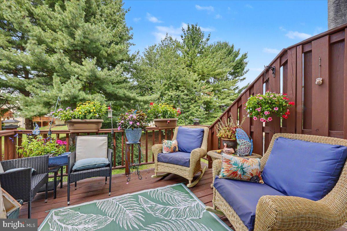1604 Coventry Pointe Ln, Pottstown, PA 19465 photo