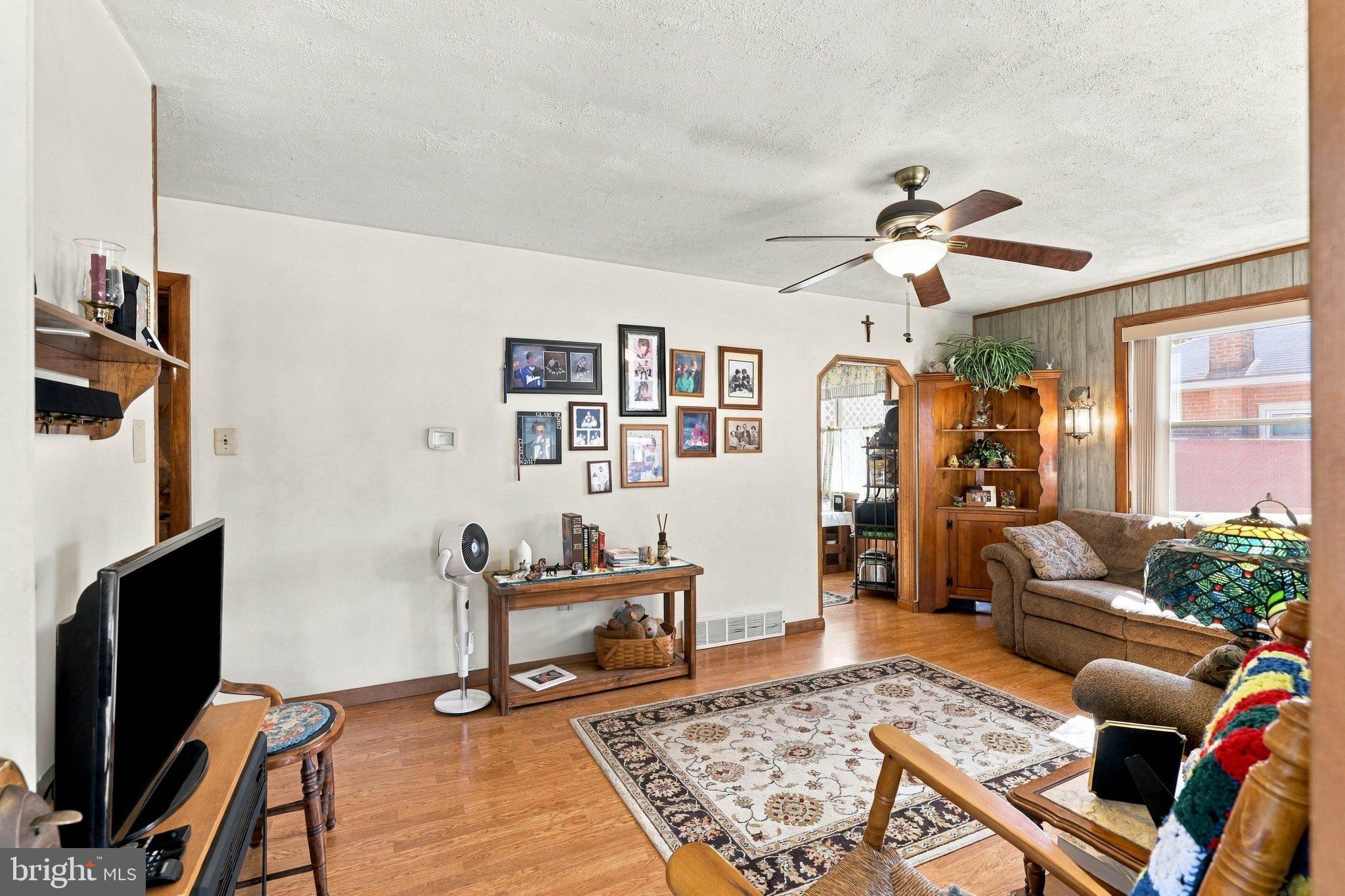 308 Angle Ave, Steelton, PA 17113 photo