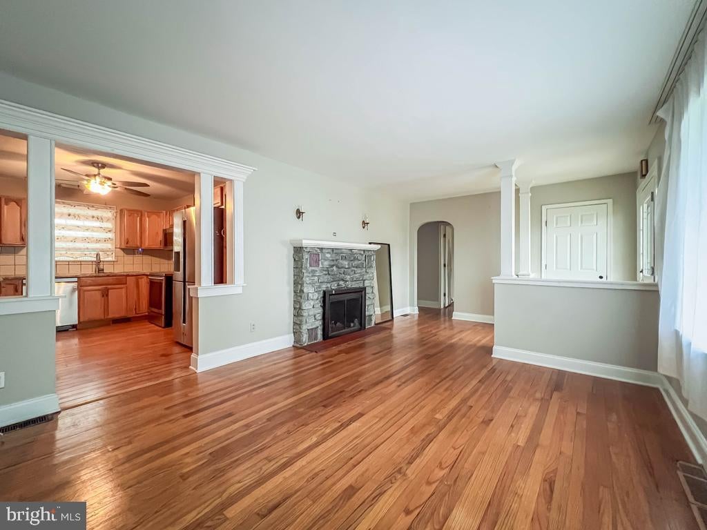 10 Makefield Rd, Morrisville, PA 19067 photo