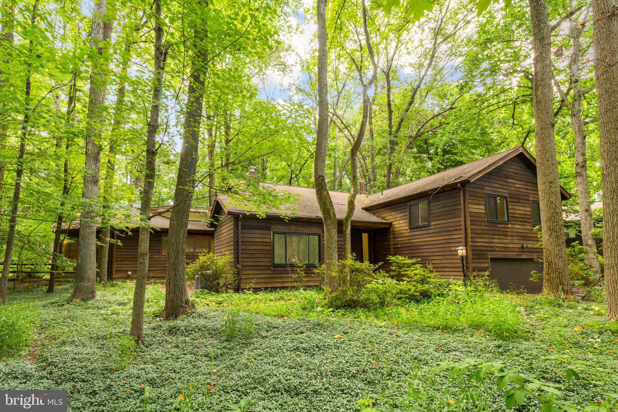 10373 Currycomb Ct, Columbia, MD 21044