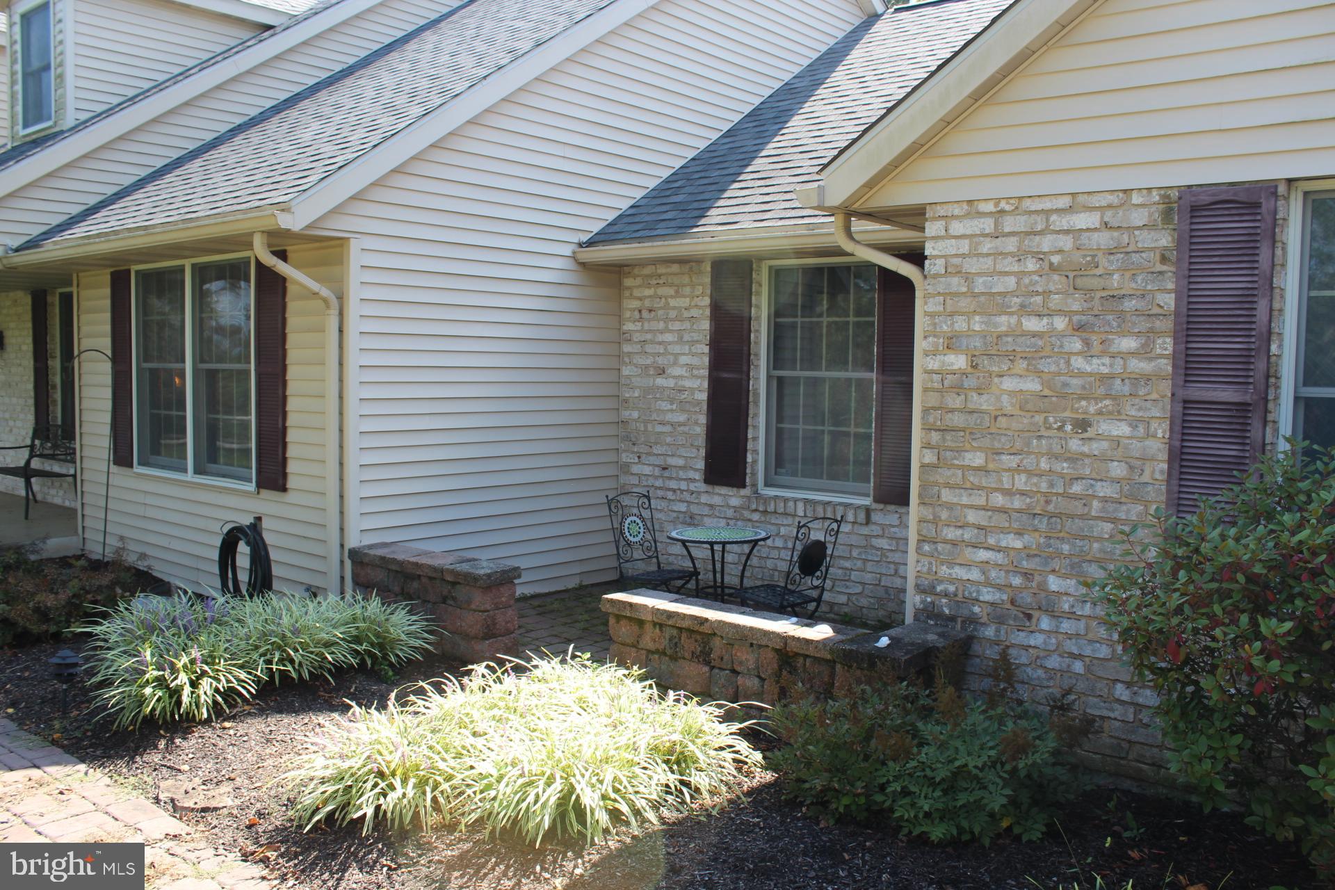 250 Indian Ln, Boyertown, PA 19512 photo
