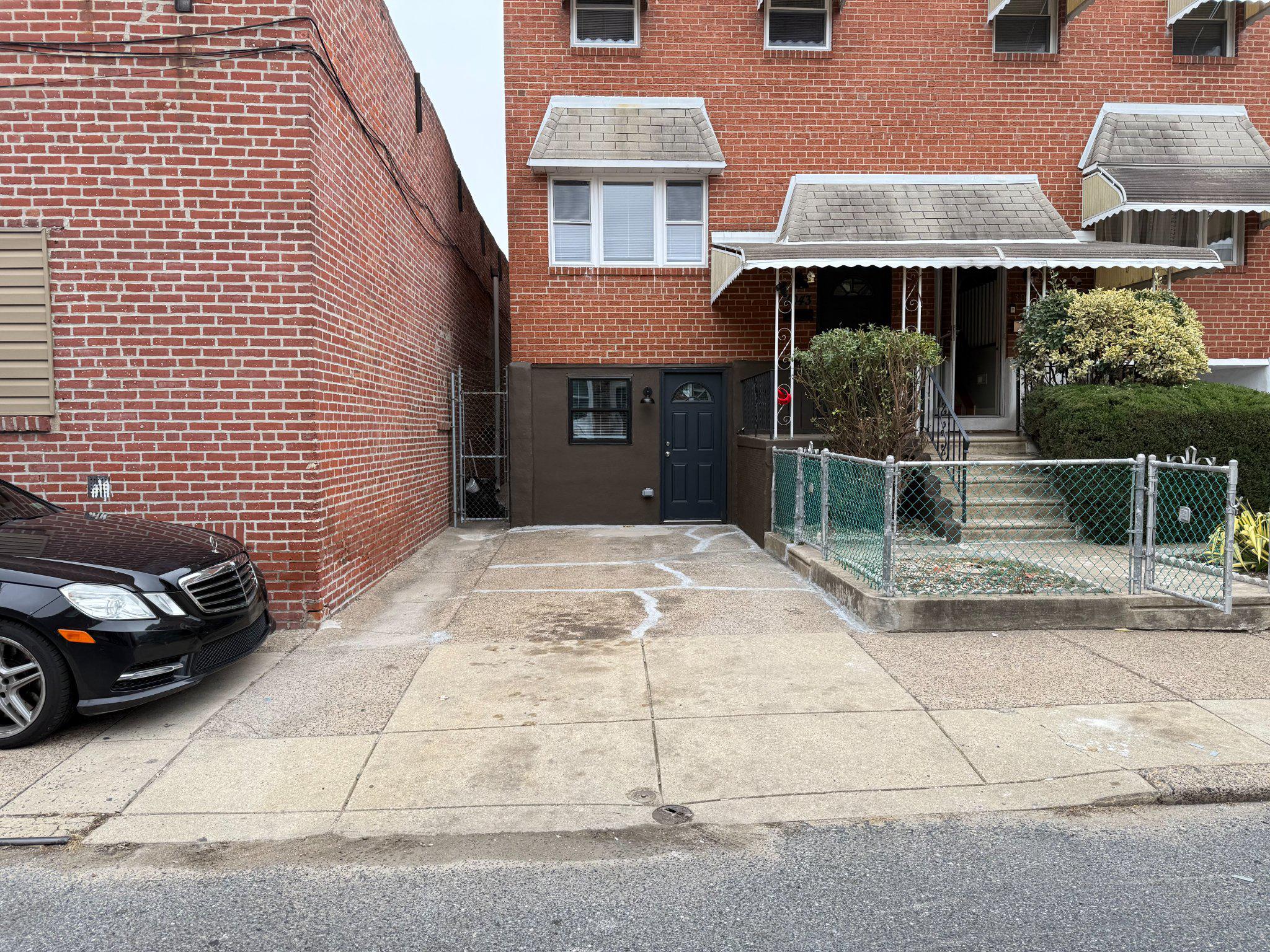 3043 Miller St, Philadelphia, PA 19134