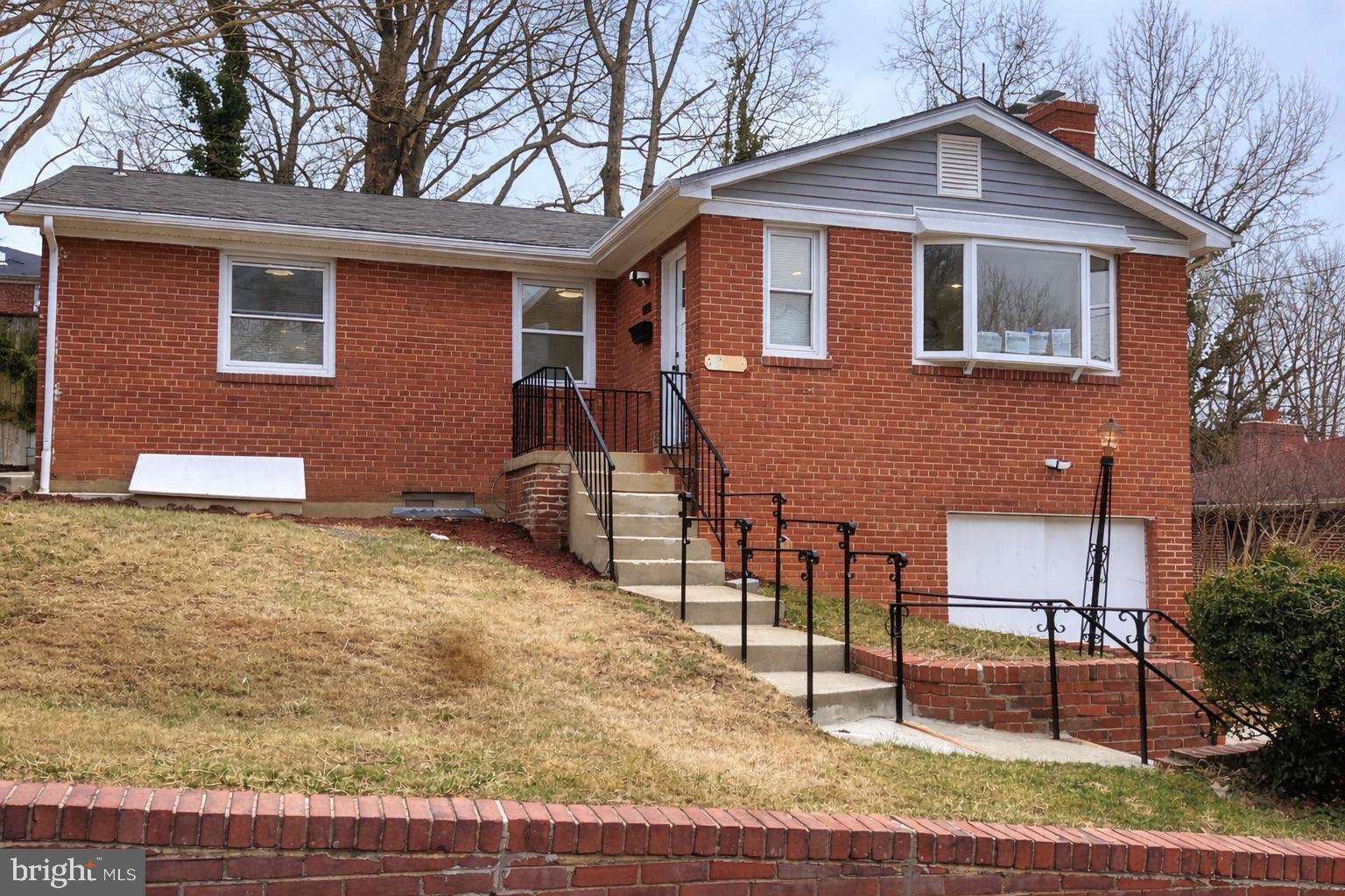 2503 Easton St, Temple Hills, MD 20748