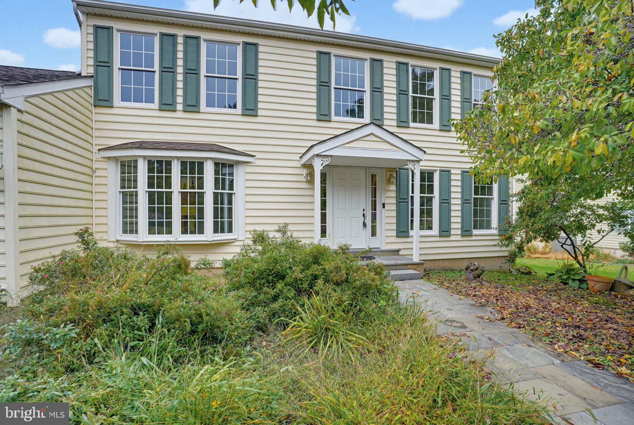 34 Harris Cir, Newark, DE 19711