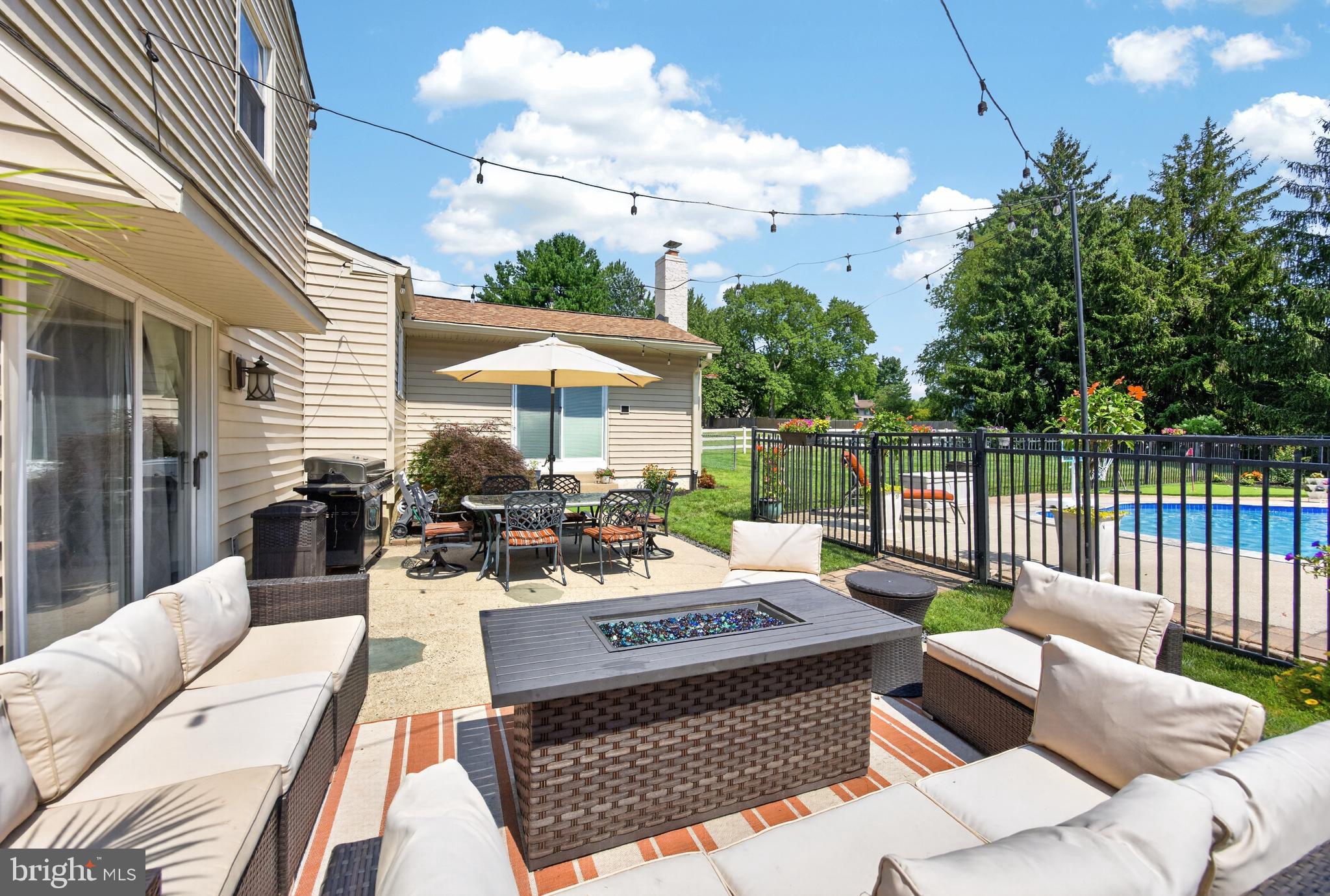 1340 Barton Dr, Fort Washington, PA 19034 photo
