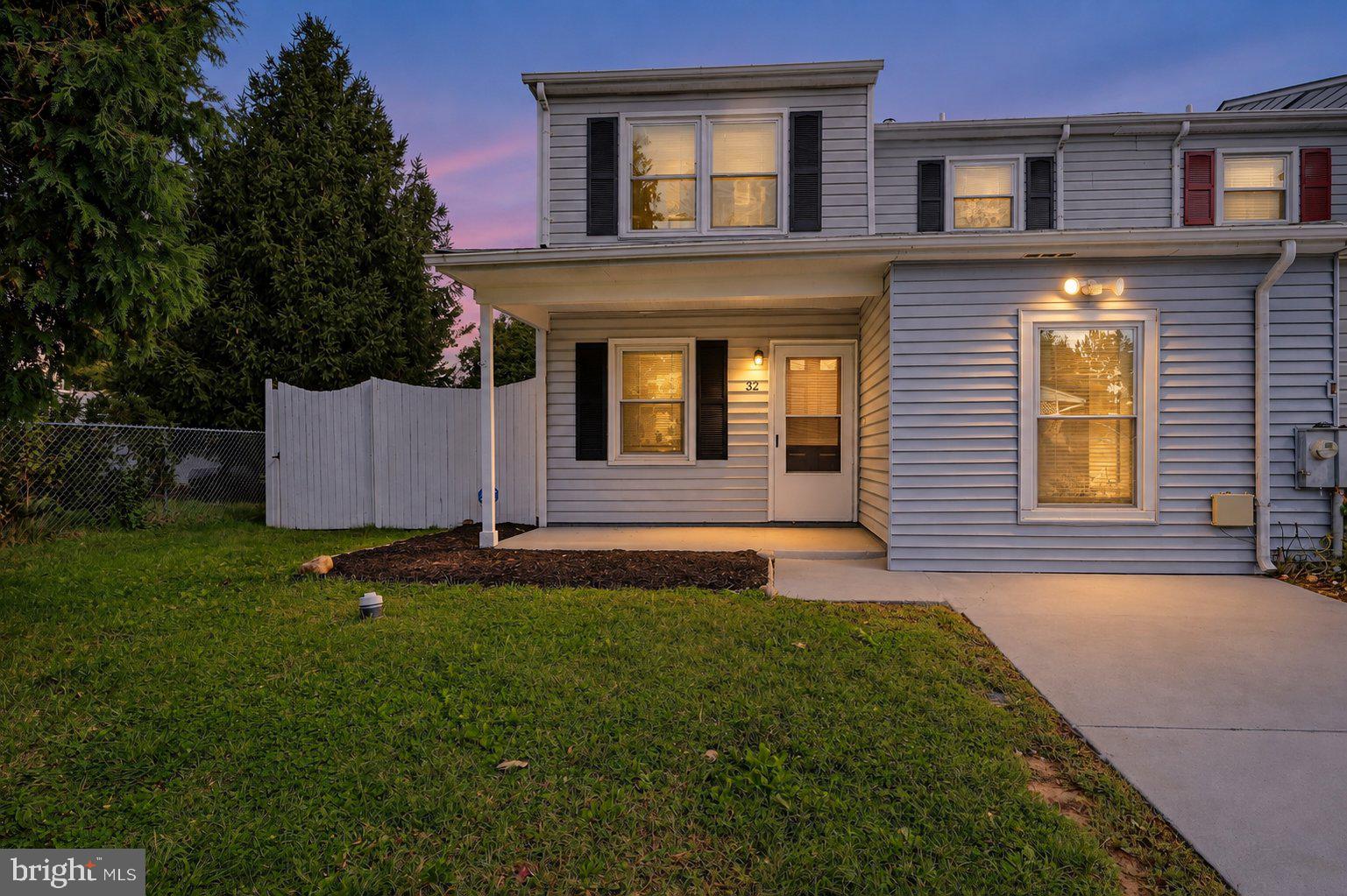 32 Stephanie Dr, Bear, DE 19701