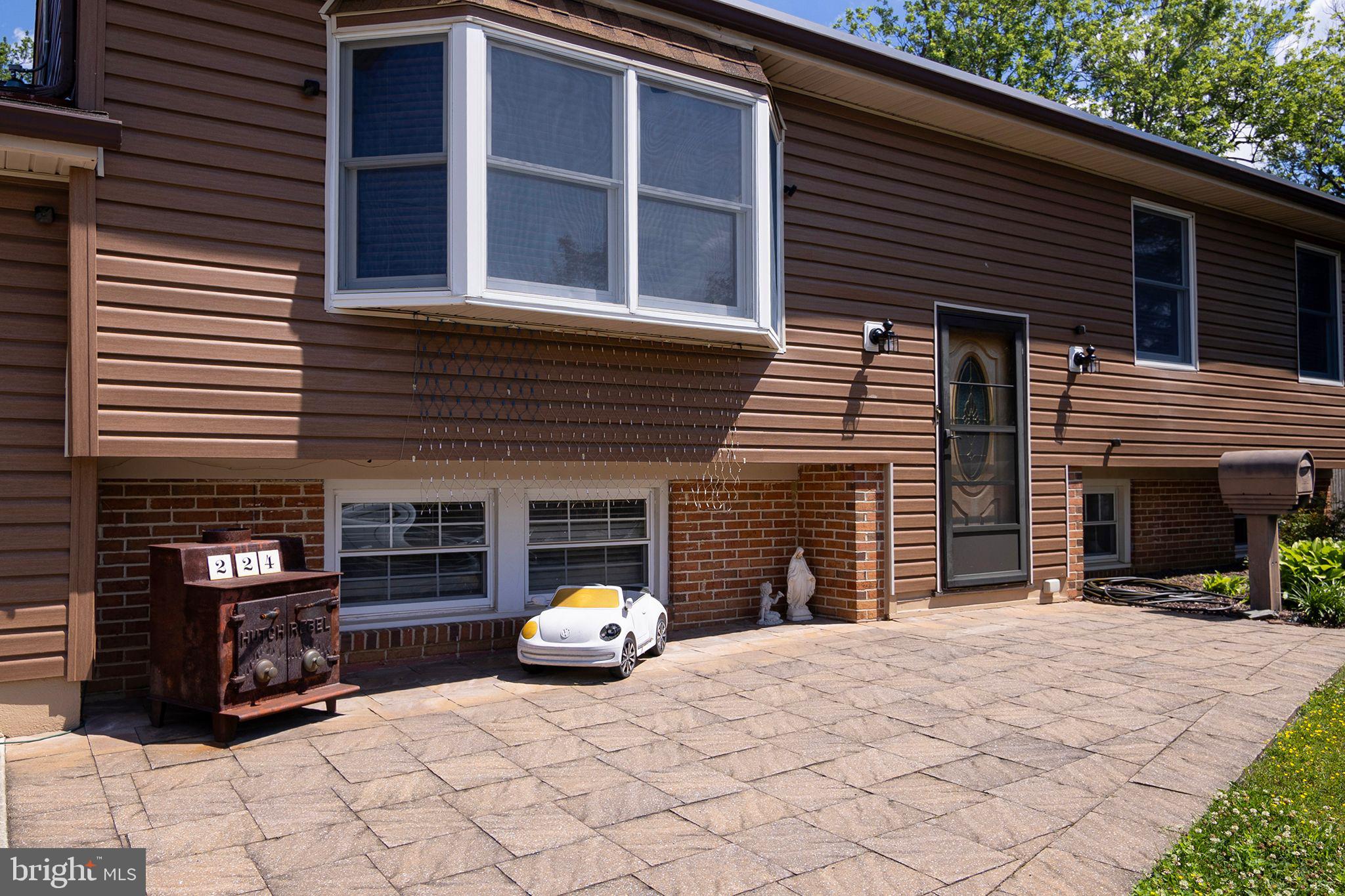 224 Orono Pl, Somerdale, NJ 08083 photo