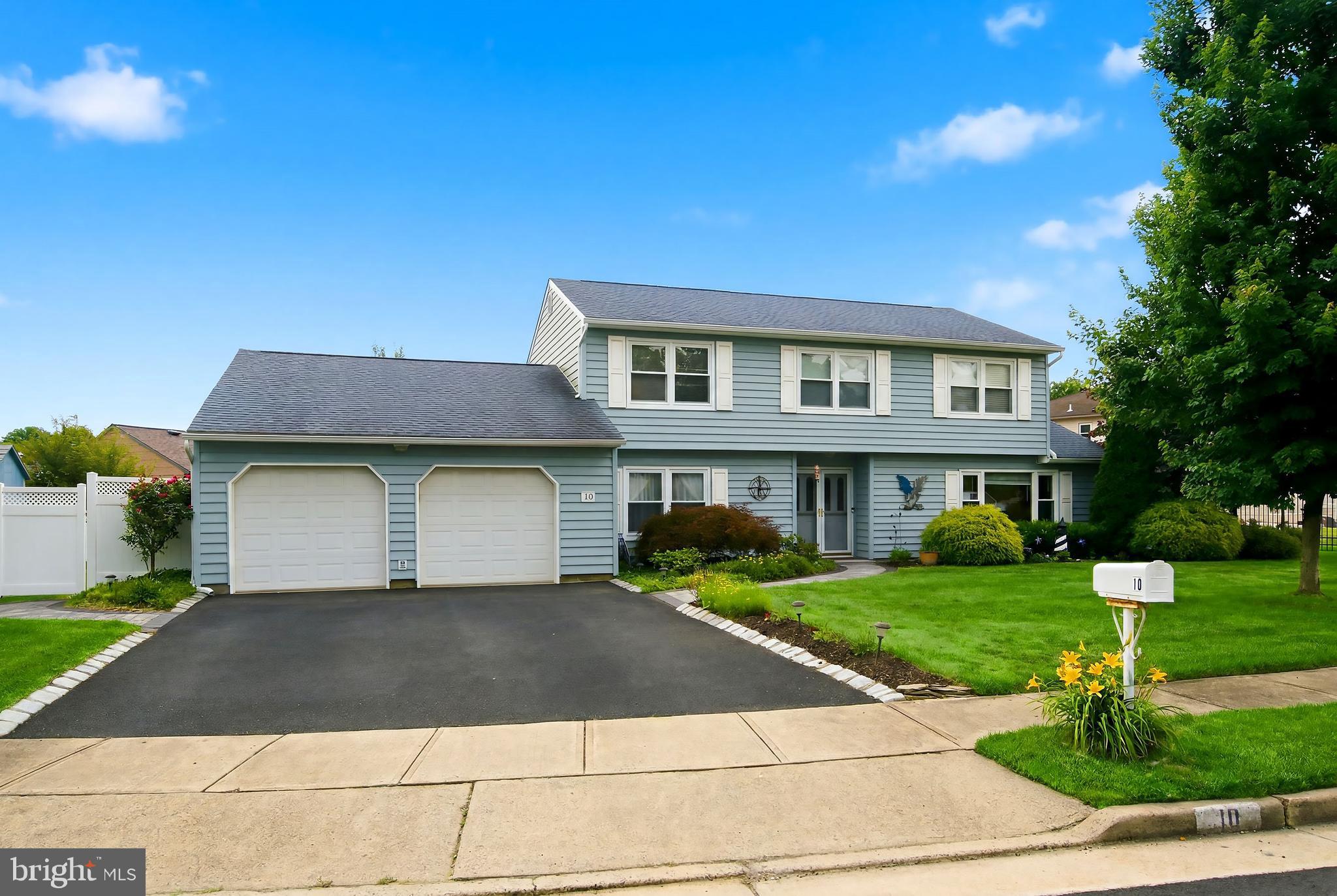 10 George Ave, Monroe Township, NJ 08831