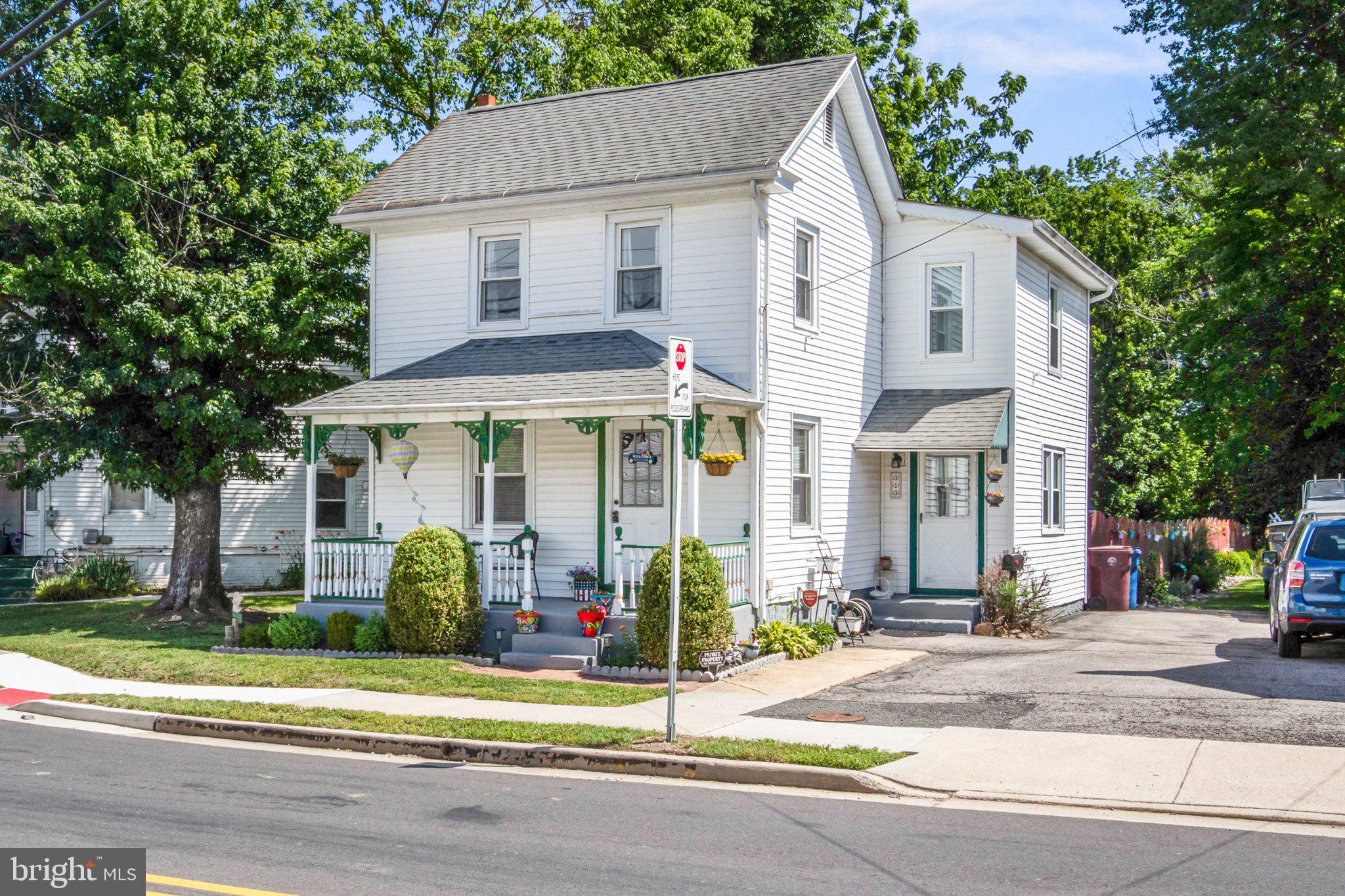 313 Main St, Woodstown, NJ 08098