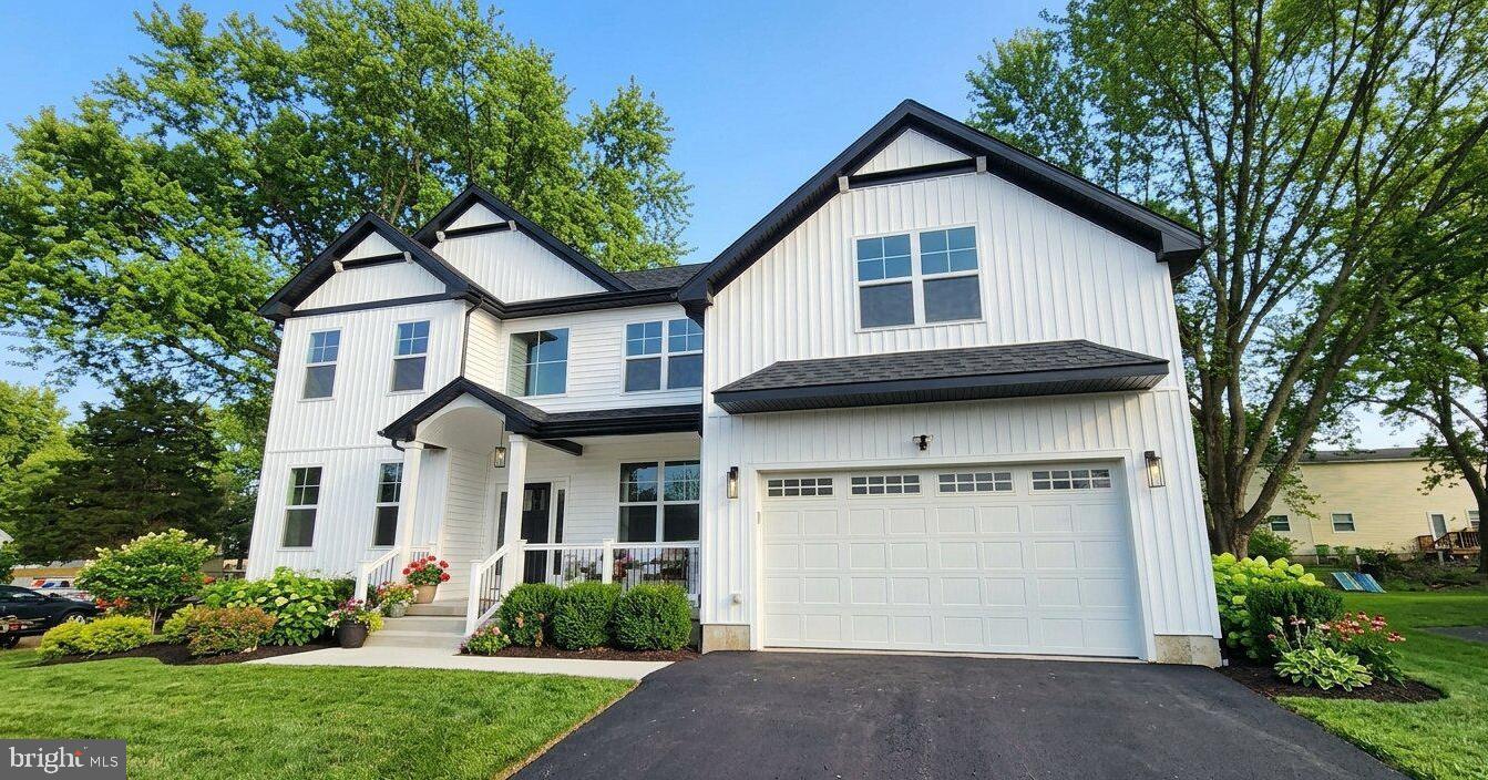 11 B Fairview Ave, Perkasie, PA 18944
