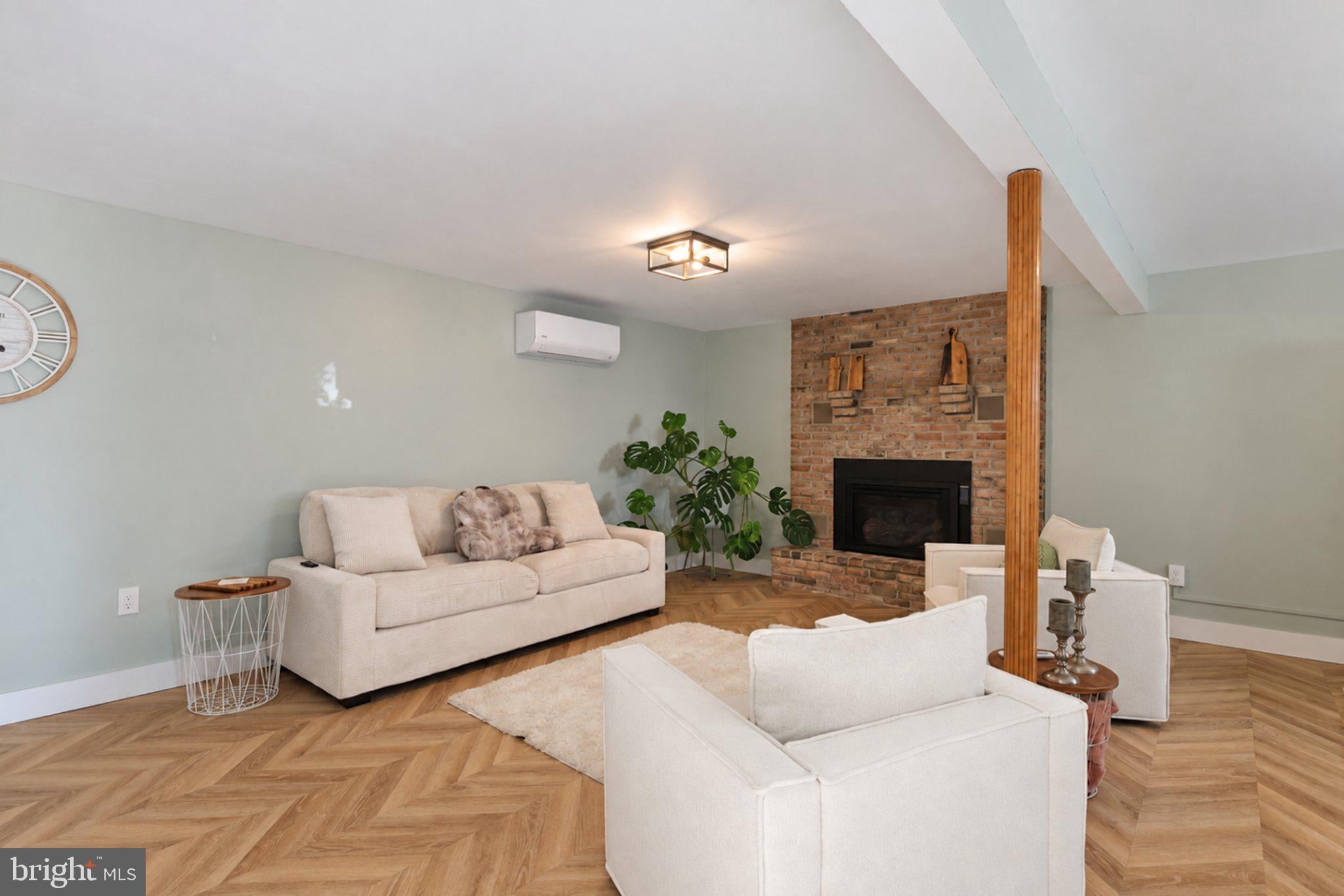 325 Egle Rd, Reading, PA 19601 photo